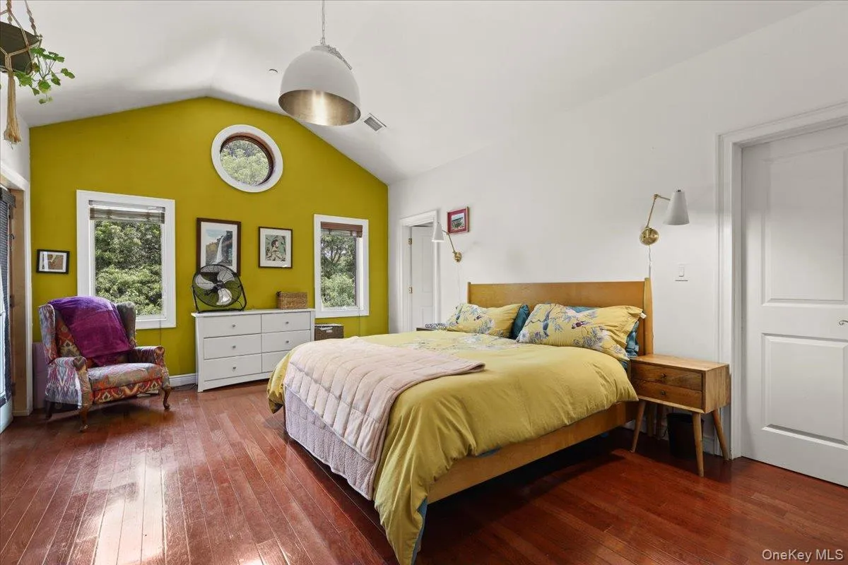 79 Tier Street, New York, NY, 3 Bedrooms Bedrooms, 6 Rooms Rooms,2 BathroomsBathrooms,Residential Lease,For Rent,Tier,0,1053765 79 Tier Street, New York, NY, 3 Bedrooms Bedrooms, 6 Rooms Rooms,2 BathroomsBathrooms,Residential Lease,For Rent,Tier,0,1053765