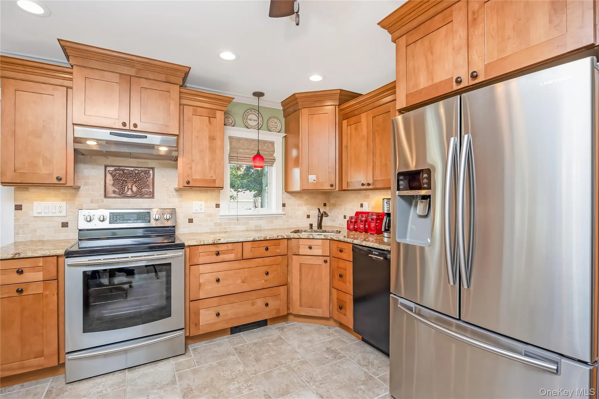 8 5th Street, Brookhaven, NY, 4 Bedrooms Bedrooms, 6 Rooms Rooms,2 BathroomsBathrooms,Residential,For Rent,5th,0,1053768 8 5th Street, Brookhaven, NY, 4 Bedrooms Bedrooms, 6 Rooms Rooms,2 BathroomsBathrooms,Residential,For Rent,5th,0,1053768