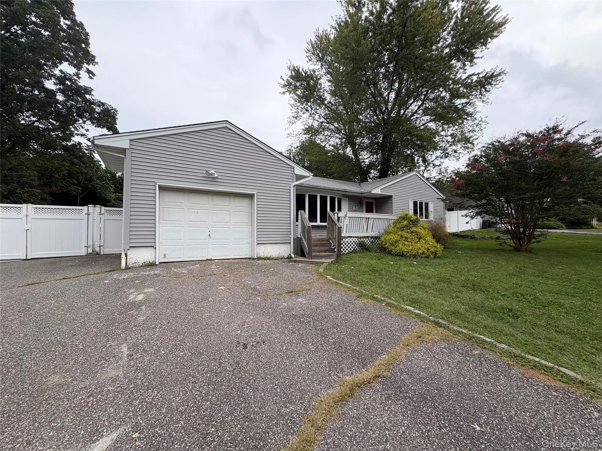 9 Harrison Avenue, Brookhaven, NY, 3 Bedrooms Bedrooms, 8 Rooms Rooms,3 BathroomsBathrooms,Residential,For Rent,Harrison,0,1053770 9 Harrison Avenue, Brookhaven, NY, 3 Bedrooms Bedrooms, 8 Rooms Rooms,3 BathroomsBathrooms,Residential,For Rent,Harrison,0,1053770