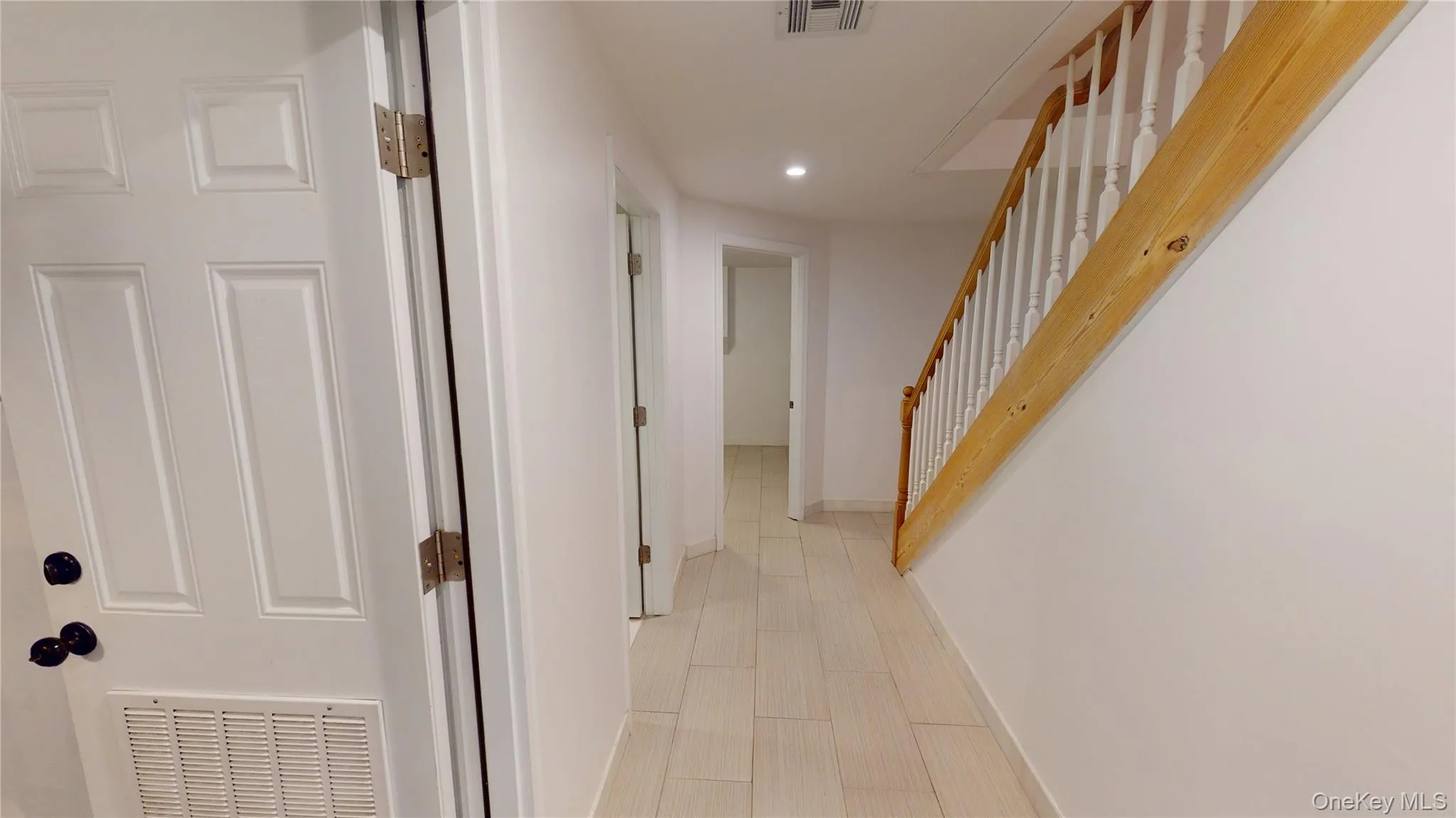 278 Burns Street, New York, NY, 3 Bedrooms Bedrooms, 5 Rooms Rooms,2 BathroomsBathrooms,Residential Lease,For Rent,Burns,0,1053772 278 Burns Street, New York, NY, 3 Bedrooms Bedrooms, 5 Rooms Rooms,2 BathroomsBathrooms,Residential Lease,For Rent,Burns,0,1053772