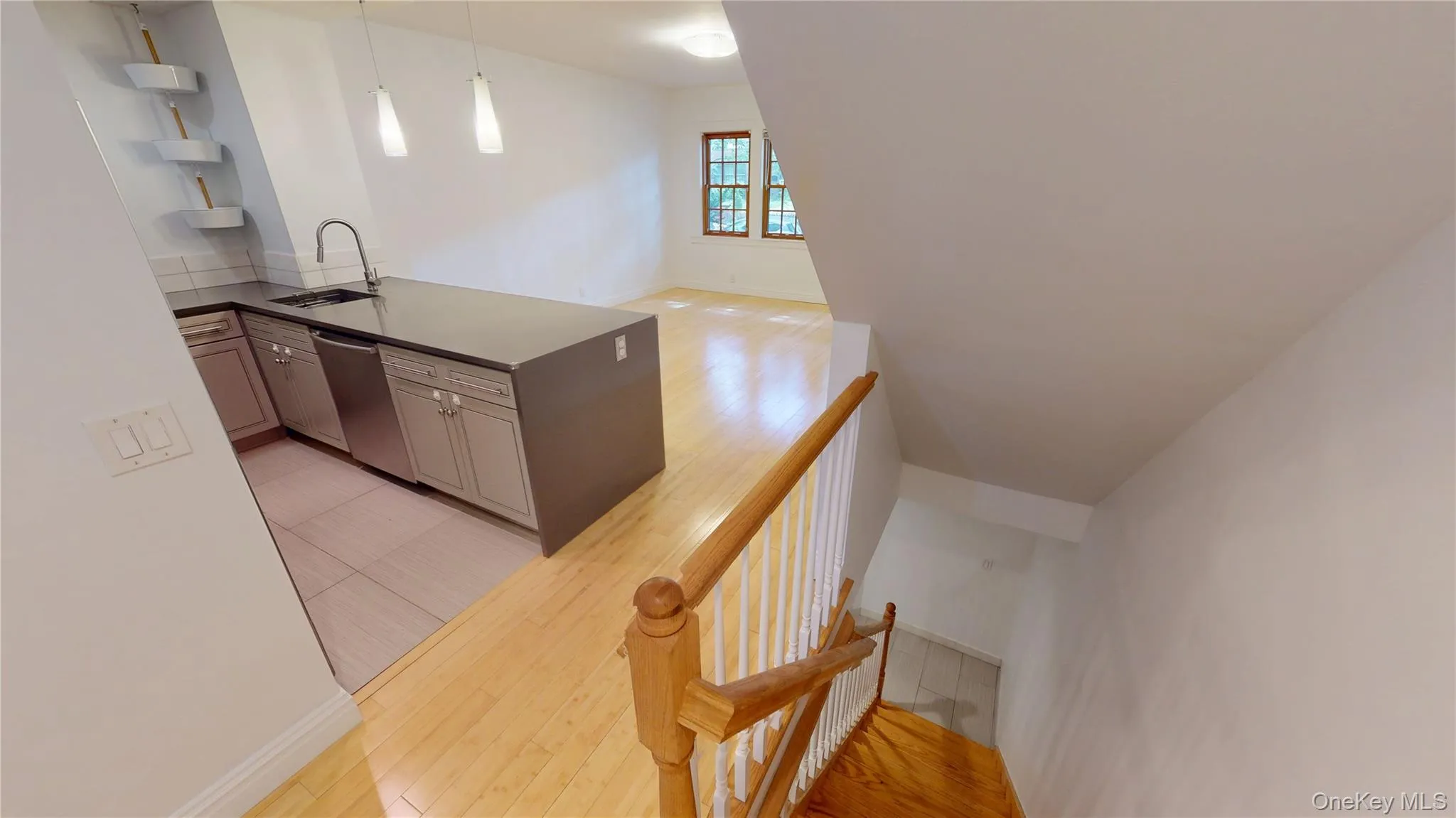 278 Burns Street, New York, NY, 3 Bedrooms Bedrooms, 5 Rooms Rooms,2 BathroomsBathrooms,Residential Lease,For Rent,Burns,0,1053772 278 Burns Street, New York, NY, 3 Bedrooms Bedrooms, 5 Rooms Rooms,2 BathroomsBathrooms,Residential Lease,For Rent,Burns,0,1053772
