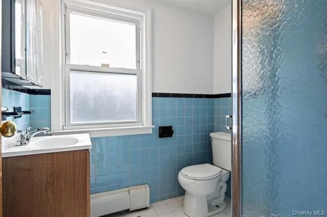 48 Maple Drive, North Hempstead, NY, 3 Bedrooms Bedrooms, 8 Rooms Rooms,2 BathroomsBathrooms,Residential,For Rent,Maple,0,1053773 48 Maple Drive, North Hempstead, NY, 3 Bedrooms Bedrooms, 8 Rooms Rooms,2 BathroomsBathrooms,Residential,For Rent,Maple,0,1053773