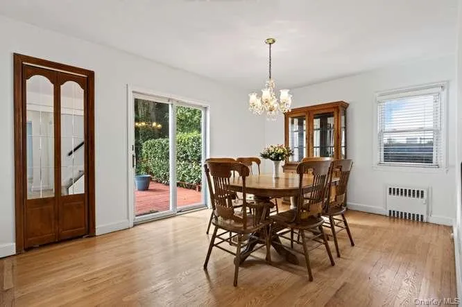 48 Maple Drive, North Hempstead, NY, 3 Bedrooms Bedrooms, 8 Rooms Rooms,2 BathroomsBathrooms,Residential,For Rent,Maple,0,1053773 48 Maple Drive, North Hempstead, NY, 3 Bedrooms Bedrooms, 8 Rooms Rooms,2 BathroomsBathrooms,Residential,For Rent,Maple,0,1053773