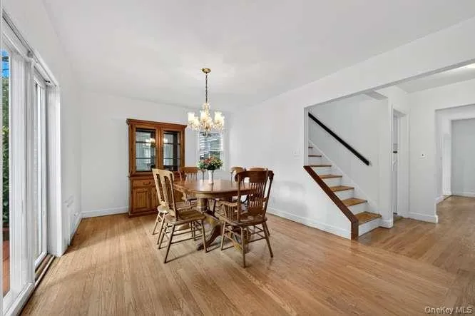48 Maple Drive, North Hempstead, NY, 3 Bedrooms Bedrooms, 8 Rooms Rooms,2 BathroomsBathrooms,Residential,For Rent,Maple,0,1053773 48 Maple Drive, North Hempstead, NY, 3 Bedrooms Bedrooms, 8 Rooms Rooms,2 BathroomsBathrooms,Residential,For Rent,Maple,0,1053773