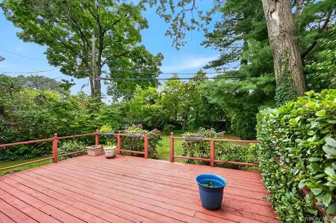 48 Maple Drive, North Hempstead, NY, 3 Bedrooms Bedrooms, 8 Rooms Rooms,2 BathroomsBathrooms,Residential,For Rent,Maple,0,1053773 48 Maple Drive, North Hempstead, NY, 3 Bedrooms Bedrooms, 8 Rooms Rooms,2 BathroomsBathrooms,Residential,For Rent,Maple,0,1053773