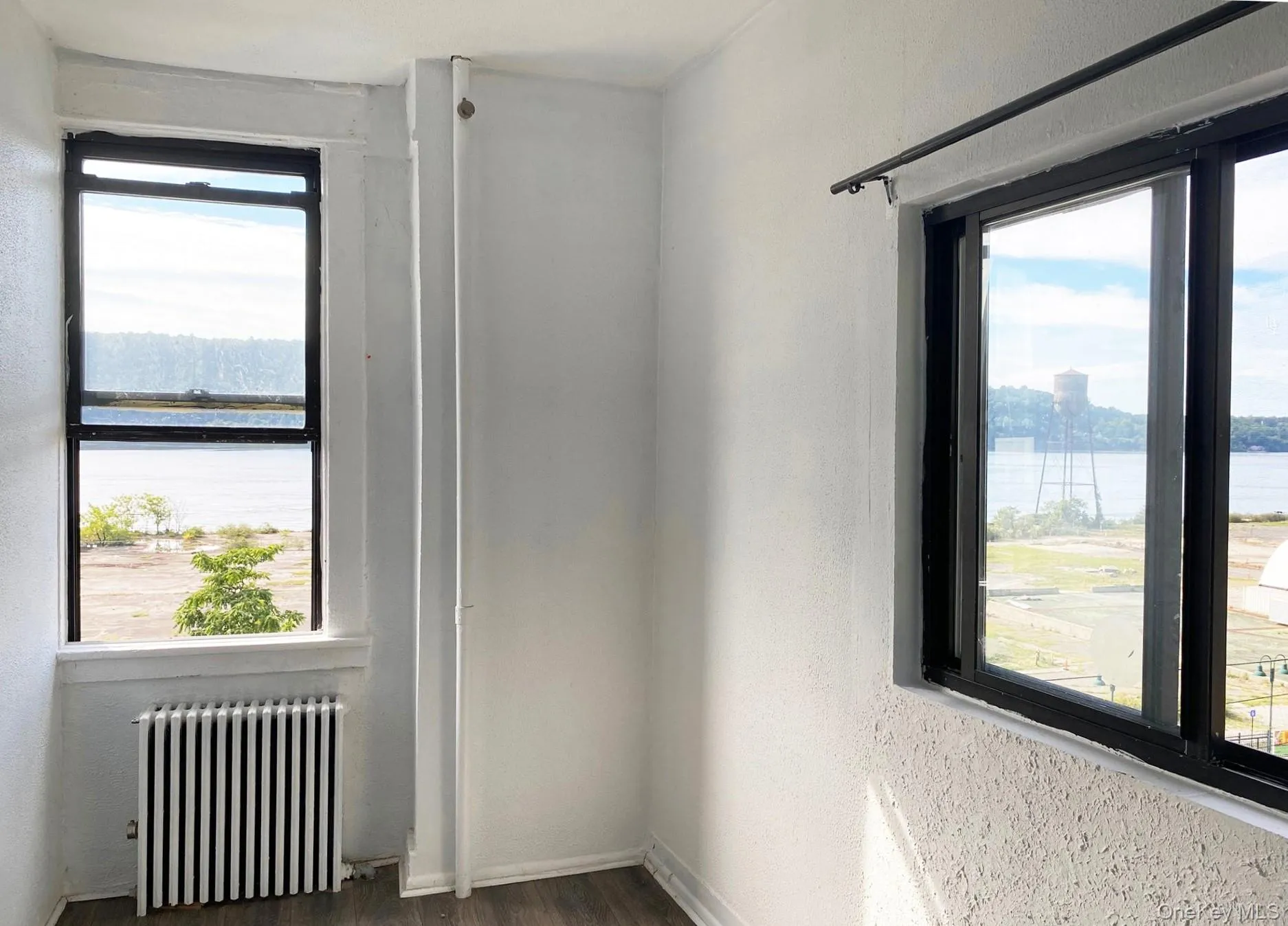 101 Southside Avenue, Greenburgh, NY, 1 Bedroom Bedrooms, 5 Room Rooms,1 BathroomBathrooms,Residential Lease,For Rent,Southside,0,1053775 101 Southside Avenue, Greenburgh, NY, 1 Bedroom Bedrooms, 5 Room Rooms,1 BathroomBathrooms,Residential Lease,For Rent,Southside,0,1053775