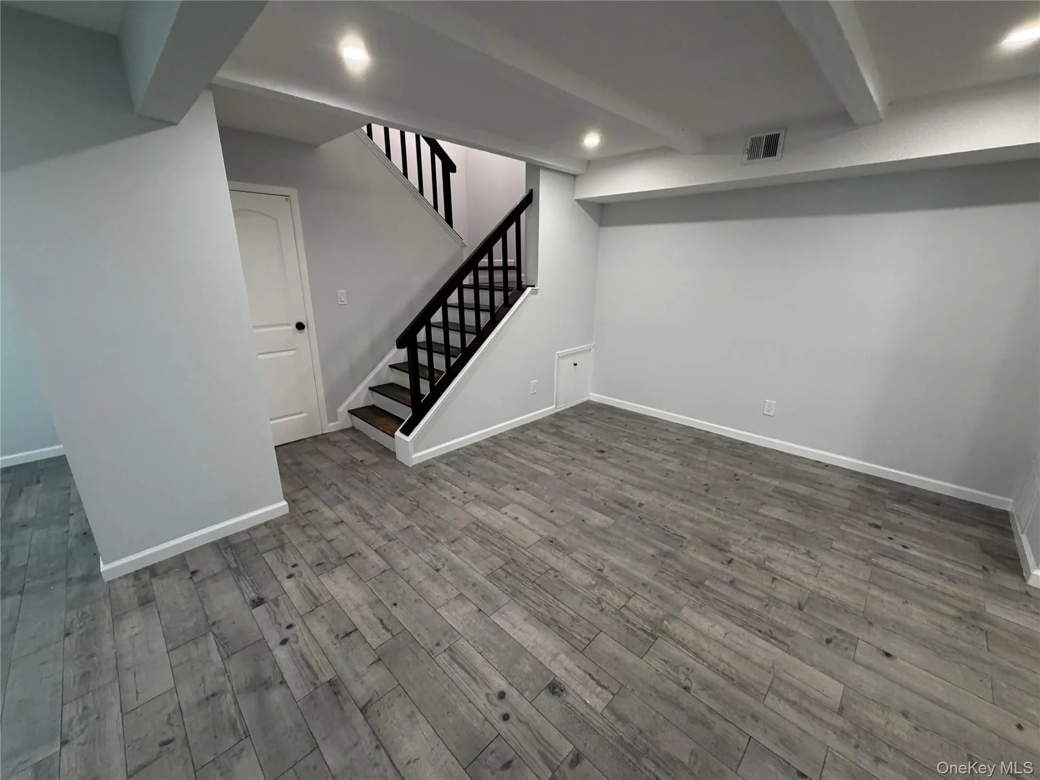 203 Springmeadow Drive, Islip, NY, 3 Bedroom Bedrooms, 6 Room Rooms,1 BathroomBathrooms,Residential Lease,For Rent,Springmeadow,0,1053789 203 Springmeadow Drive, Islip, NY, 3 Bedroom Bedrooms, 6 Room Rooms,1 BathroomBathrooms,Residential Lease,For Rent,Springmeadow,0,1053789