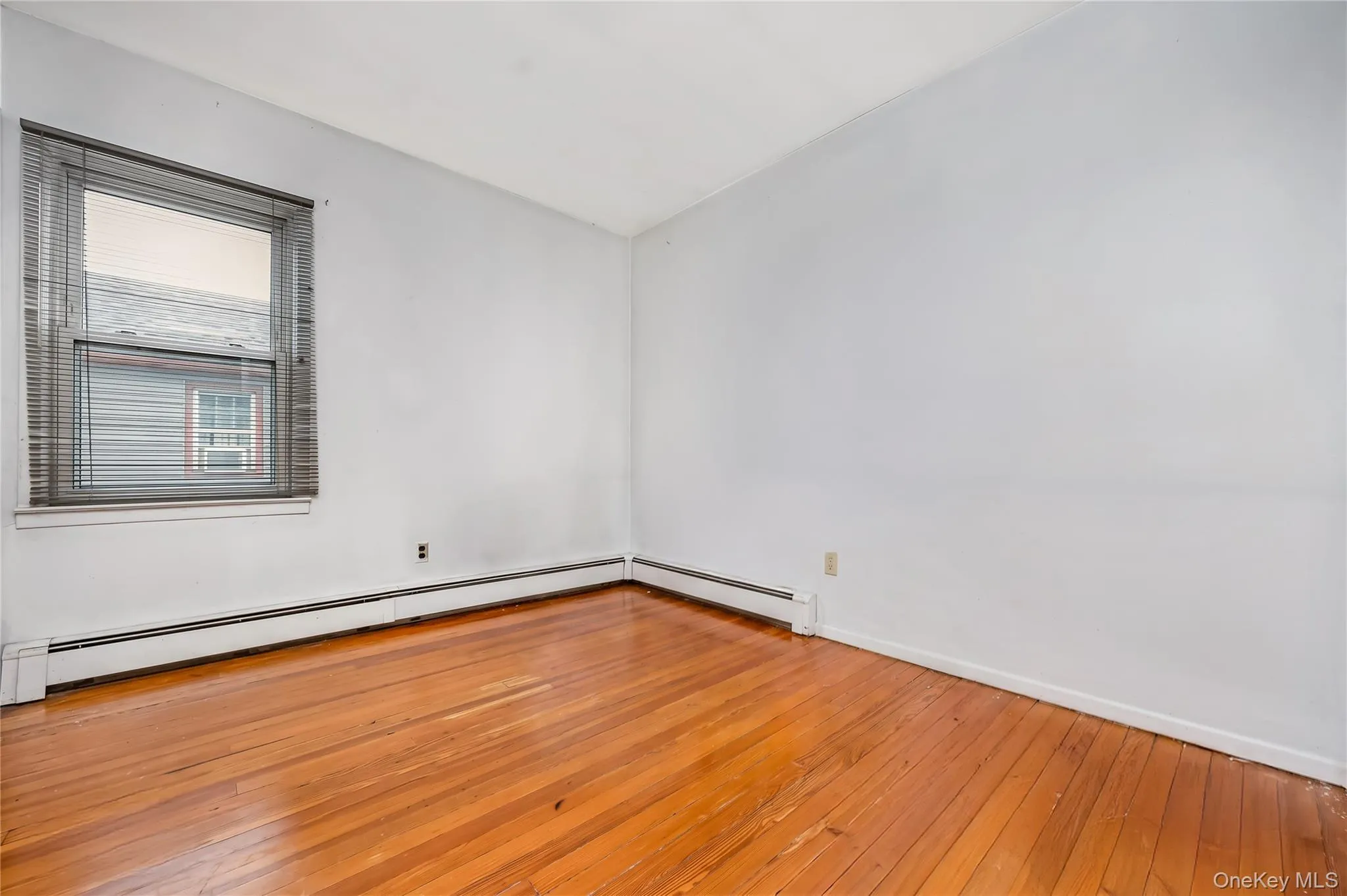 121 Cochran Place, Hempstead, NY, 4 Bedrooms Bedrooms, 10 Rooms Rooms,2 BathroomsBathrooms,Residential,For Rent,Cochran,0,1053795 121 Cochran Place, Hempstead, NY, 4 Bedrooms Bedrooms, 10 Rooms Rooms,2 BathroomsBathrooms,Residential,For Rent,Cochran,0,1053795