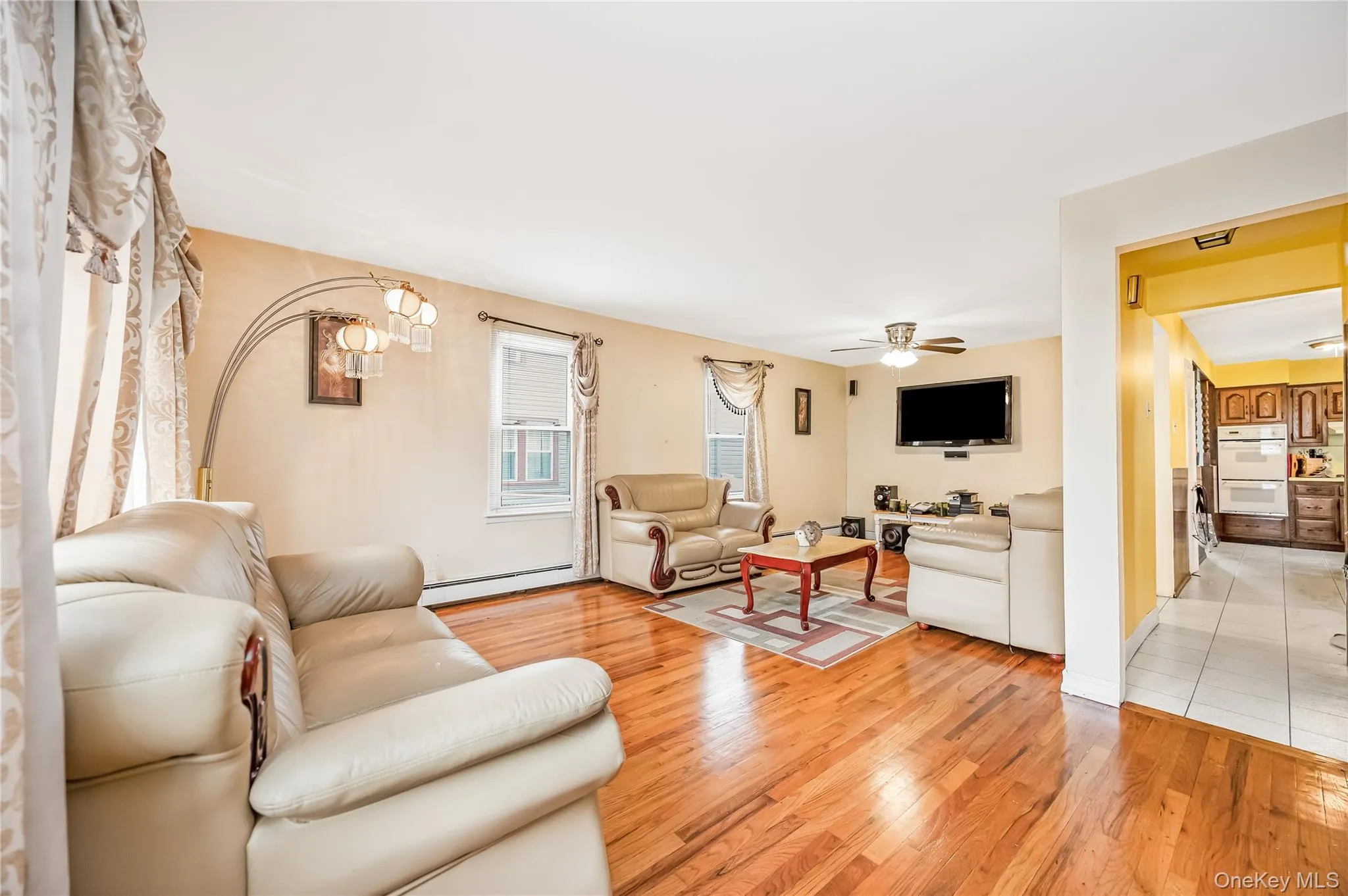 121 Cochran Place, Hempstead, NY, 4 Bedrooms Bedrooms, 10 Rooms Rooms,2 BathroomsBathrooms,Residential,For Rent,Cochran,0,1053795 121 Cochran Place, Hempstead, NY, 4 Bedrooms Bedrooms, 10 Rooms Rooms,2 BathroomsBathrooms,Residential,For Rent,Cochran,0,1053795