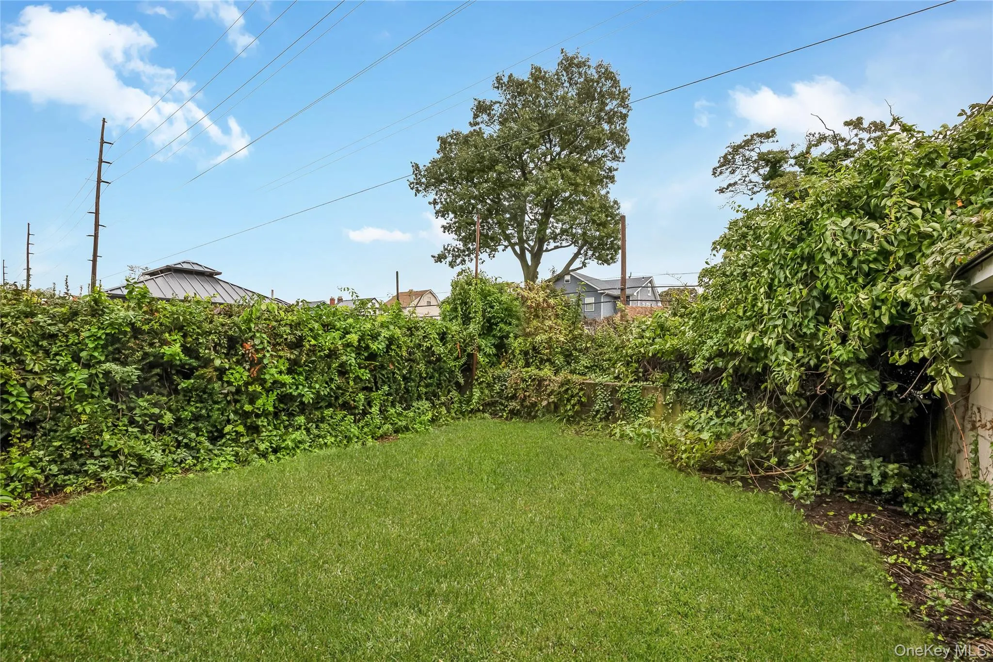 121 Cochran Place, Hempstead, NY, 4 Bedrooms Bedrooms, 10 Rooms Rooms,2 BathroomsBathrooms,Residential,For Rent,Cochran,0,1053795 121 Cochran Place, Hempstead, NY, 4 Bedrooms Bedrooms, 10 Rooms Rooms,2 BathroomsBathrooms,Residential,For Rent,Cochran,0,1053795