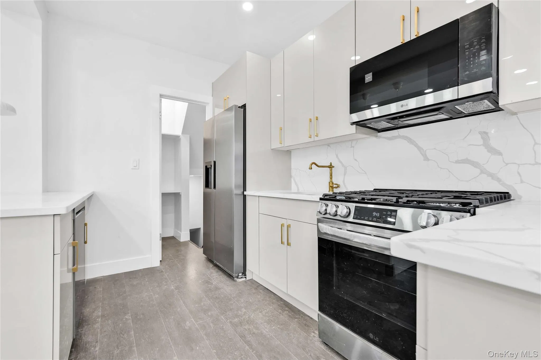 113-22 204th Street, New York, NY, 3 Bedrooms Bedrooms, 6 Rooms Rooms,3 BathroomsBathrooms,Residential,For Rent,204th,0,1053797 113-22 204th Street, New York, NY, 3 Bedrooms Bedrooms, 6 Rooms Rooms,3 BathroomsBathrooms,Residential,For Rent,204th,0,1053797