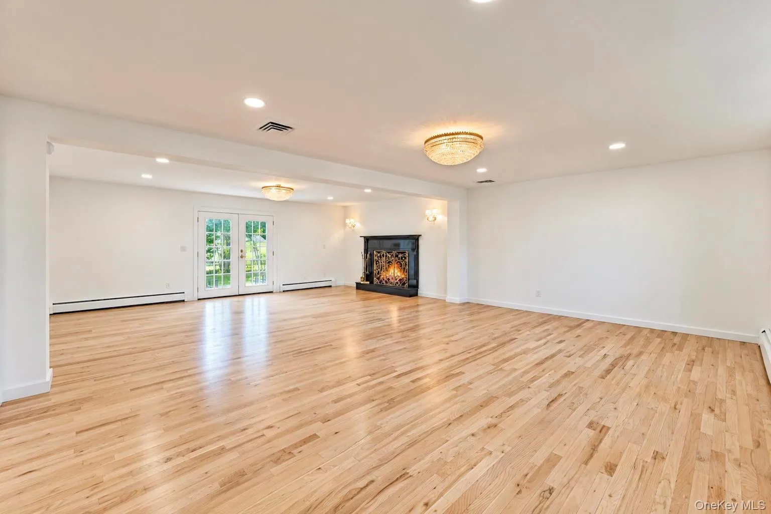 12 Arleigh Road, North Hempstead, NY, 5 Bedroom Bedrooms, 12 Room Rooms,3 BathroomBathrooms,Residential Lease,For Rent,Arleigh,0,1053798 12 Arleigh Road, North Hempstead, NY, 5 Bedroom Bedrooms, 12 Room Rooms,3 BathroomBathrooms,Residential Lease,For Rent,Arleigh,0,1053798