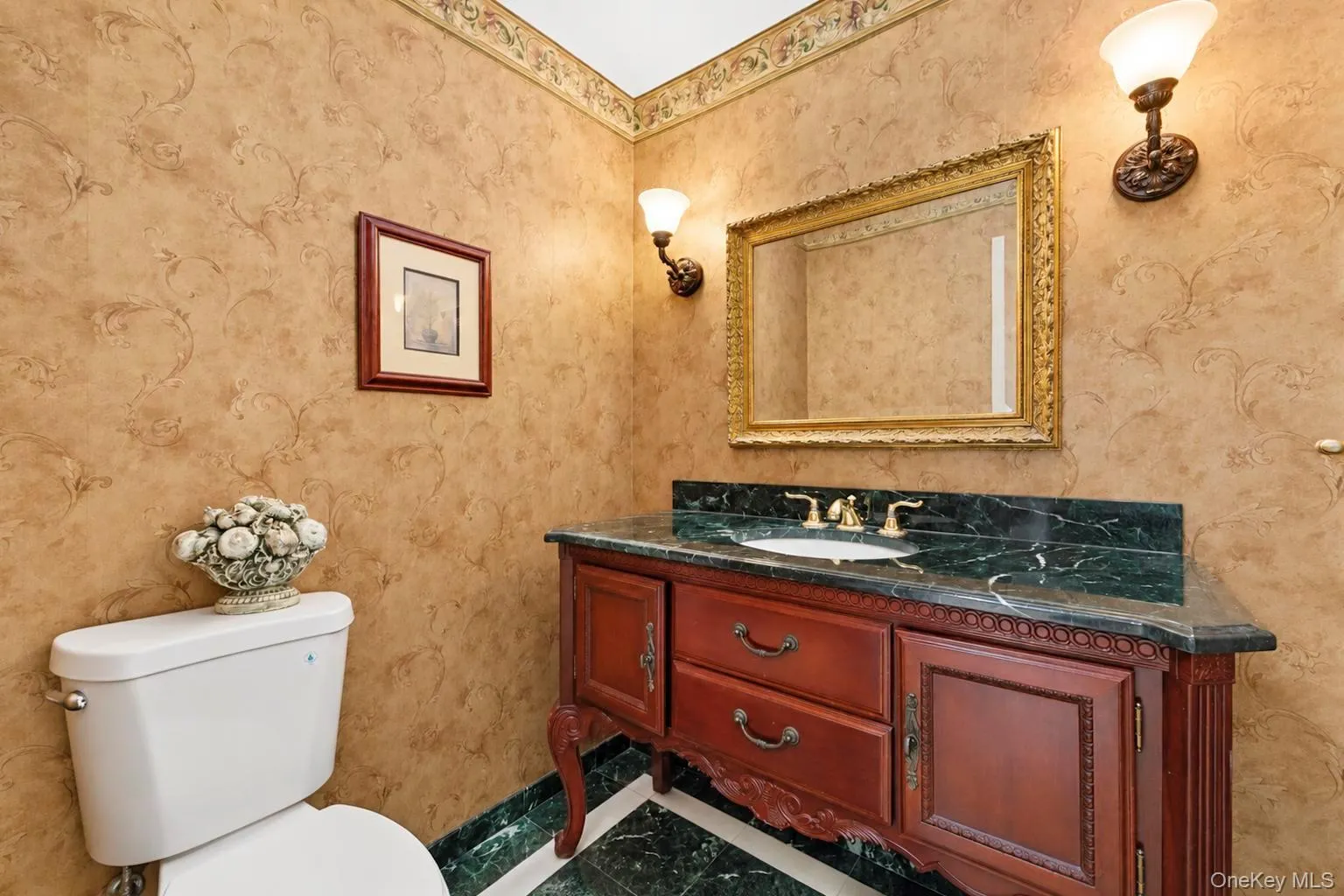 Powder Room Powder Room