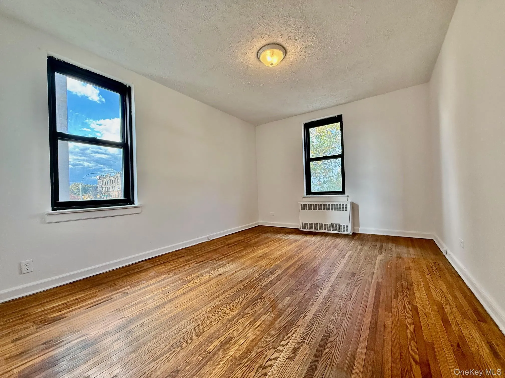 112-24 Northern Boulevard, New York, NY, 2 Bedrooms Bedrooms, 5 Rooms Rooms,1 BathroomBathrooms,Residential,For Rent,Northern,0,1053811 112-24 Northern Boulevard, New York, NY, 2 Bedrooms Bedrooms, 5 Rooms Rooms,1 BathroomBathrooms,Residential,For Rent,Northern,0,1053811