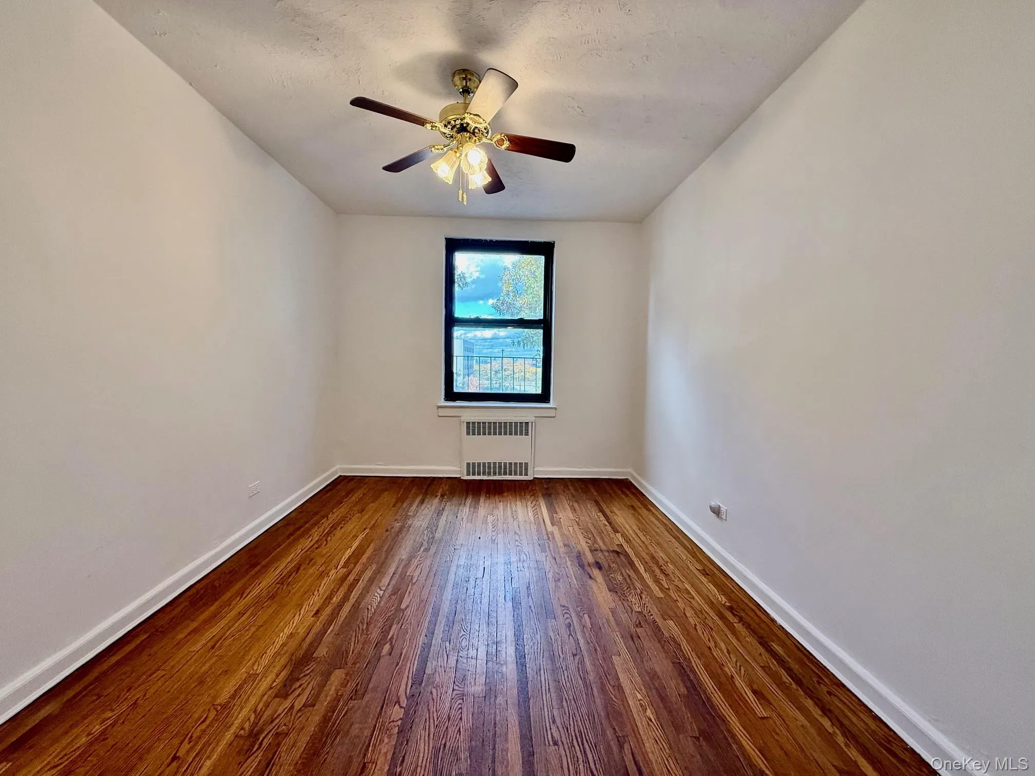 112-24 Northern Boulevard, New York, NY, 2 Bedrooms Bedrooms, 5 Rooms Rooms,1 BathroomBathrooms,Residential,For Rent,Northern,0,1053811 112-24 Northern Boulevard, New York, NY, 2 Bedrooms Bedrooms, 5 Rooms Rooms,1 BathroomBathrooms,Residential,For Rent,Northern,0,1053811