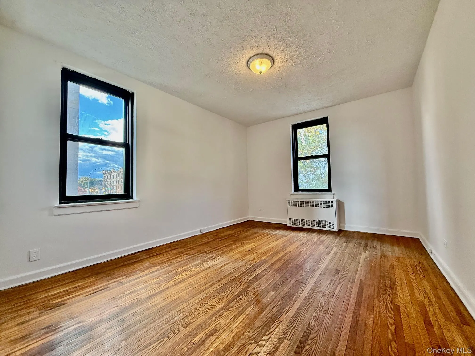 112-24 Northern Boulevard, New York, NY, 2 Bedrooms Bedrooms, 5 Rooms Rooms,1 BathroomBathrooms,Residential,For Rent,Northern,0,1053811 112-24 Northern Boulevard, New York, NY, 2 Bedrooms Bedrooms, 5 Rooms Rooms,1 BathroomBathrooms,Residential,For Rent,Northern,0,1053811