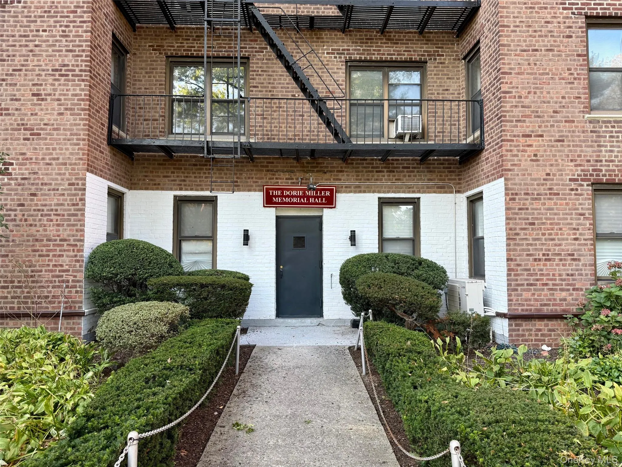 112-24 Northern Boulevard, New York, NY, 2 Bedrooms Bedrooms, 5 Rooms Rooms,1 BathroomBathrooms,Residential,For Rent,Northern,0,1053811 112-24 Northern Boulevard, New York, NY, 2 Bedrooms Bedrooms, 5 Rooms Rooms,1 BathroomBathrooms,Residential,For Rent,Northern,0,1053811