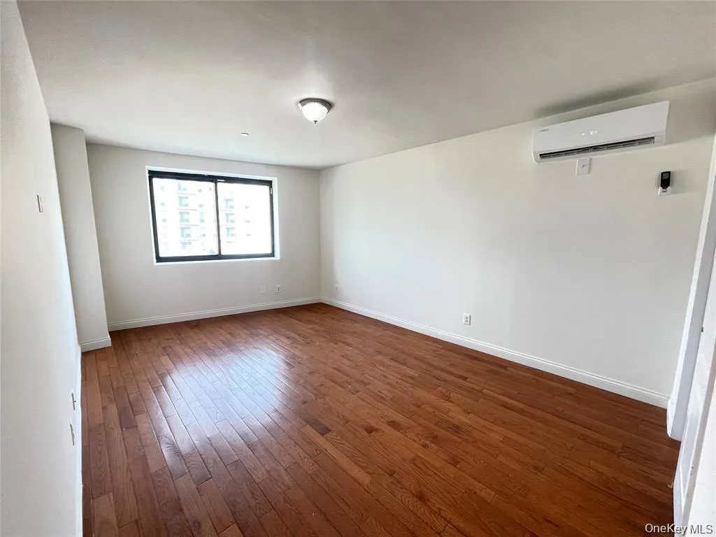 70-26 Queens Boulevard, New York, NY, 2 Bedrooms Bedrooms, 4 Rooms Rooms,2 BathroomsBathrooms,Residential,For Rent,Queens,0,1053814 70-26 Queens Boulevard, New York, NY, 2 Bedrooms Bedrooms, 4 Rooms Rooms,2 BathroomsBathrooms,Residential,For Rent,Queens,0,1053814