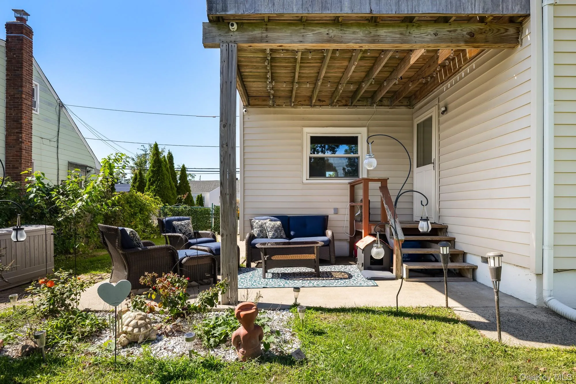 1647 Straight Path, Babylon, NY, 4 Bedrooms Bedrooms, 10 Rooms Rooms,2 BathroomsBathrooms,Residential,For Rent,Straight,0,1053816 1647 Straight Path, Babylon, NY, 4 Bedrooms Bedrooms, 10 Rooms Rooms,2 BathroomsBathrooms,Residential,For Rent,Straight,0,1053816