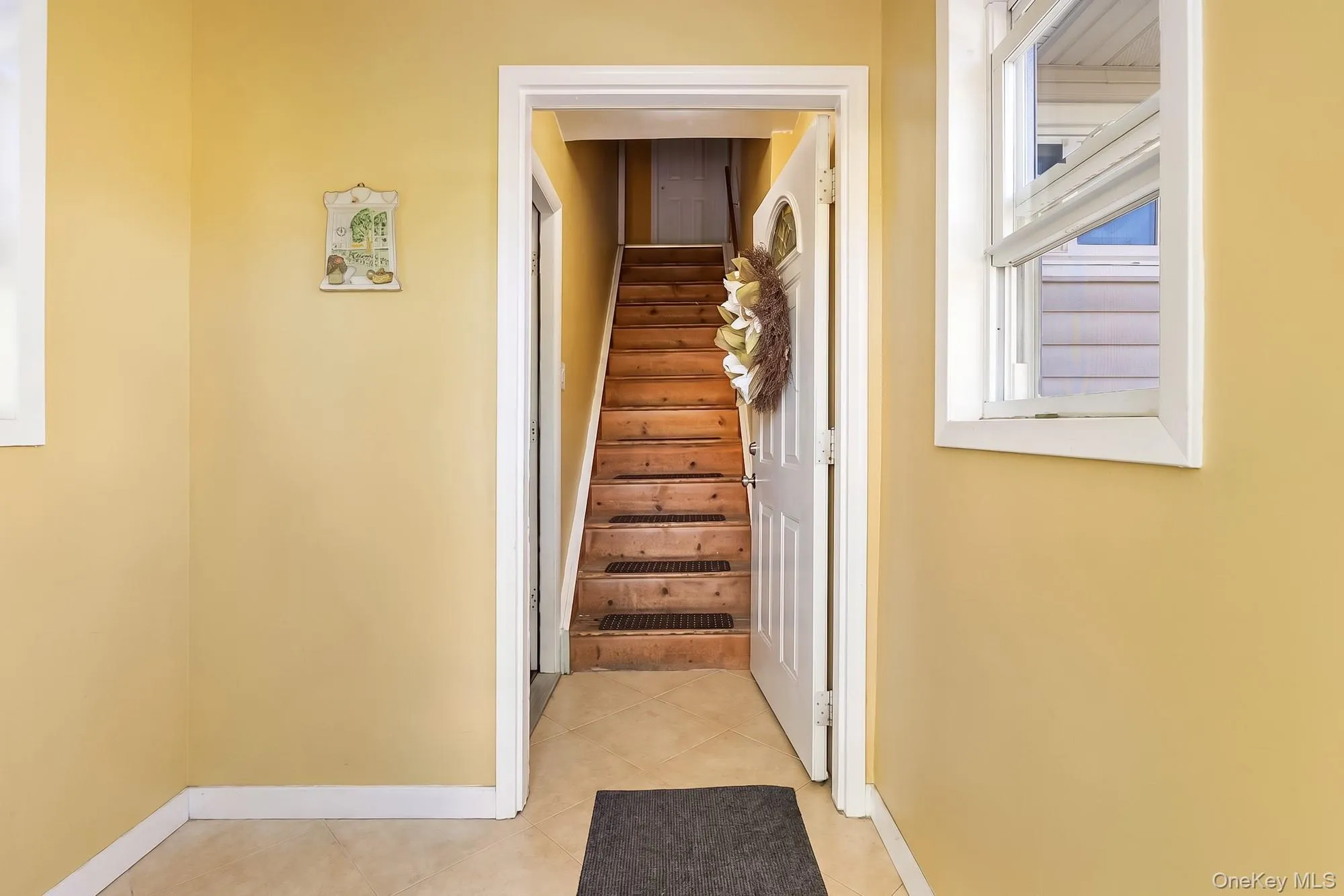 1647 Straight Path, Babylon, NY, 4 Bedrooms Bedrooms, 10 Rooms Rooms,2 BathroomsBathrooms,Residential,For Rent,Straight,0,1053816 1647 Straight Path, Babylon, NY, 4 Bedrooms Bedrooms, 10 Rooms Rooms,2 BathroomsBathrooms,Residential,For Rent,Straight,0,1053816