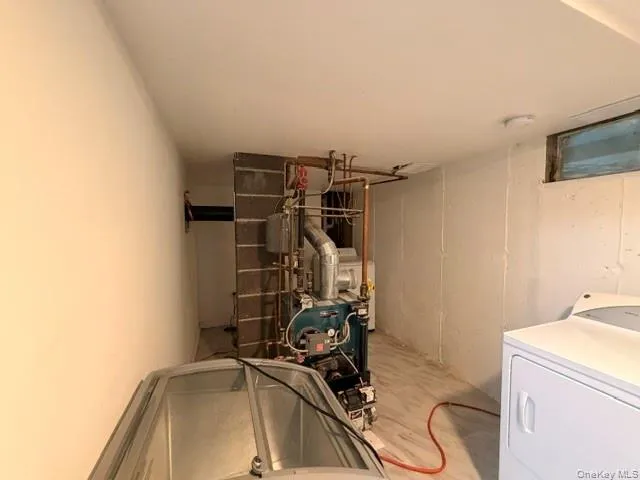 3 Elm Street, Deerpark, NY, 3 Bedrooms Bedrooms, 3 Rooms Rooms,1 BathroomBathrooms,Residential Lease,For Rent,Elm,0,1053822 3 Elm Street, Deerpark, NY, 3 Bedrooms Bedrooms, 3 Rooms Rooms,1 BathroomBathrooms,Residential Lease,For Rent,Elm,0,1053822