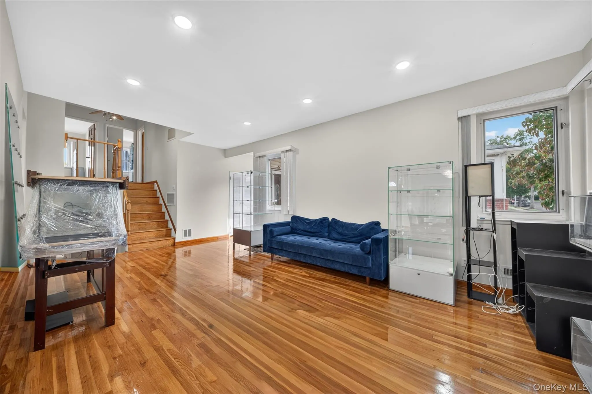2843 Corporal Kennedy Street, New York, NY, 4 Bedrooms Bedrooms, 10 Rooms Rooms,3 BathroomsBathrooms,Residential,For Rent,Corporal Kennedy,0,1053823 2843 Corporal Kennedy Street, New York, NY, 4 Bedrooms Bedrooms, 10 Rooms Rooms,3 BathroomsBathrooms,Residential,For Rent,Corporal Kennedy,0,1053823