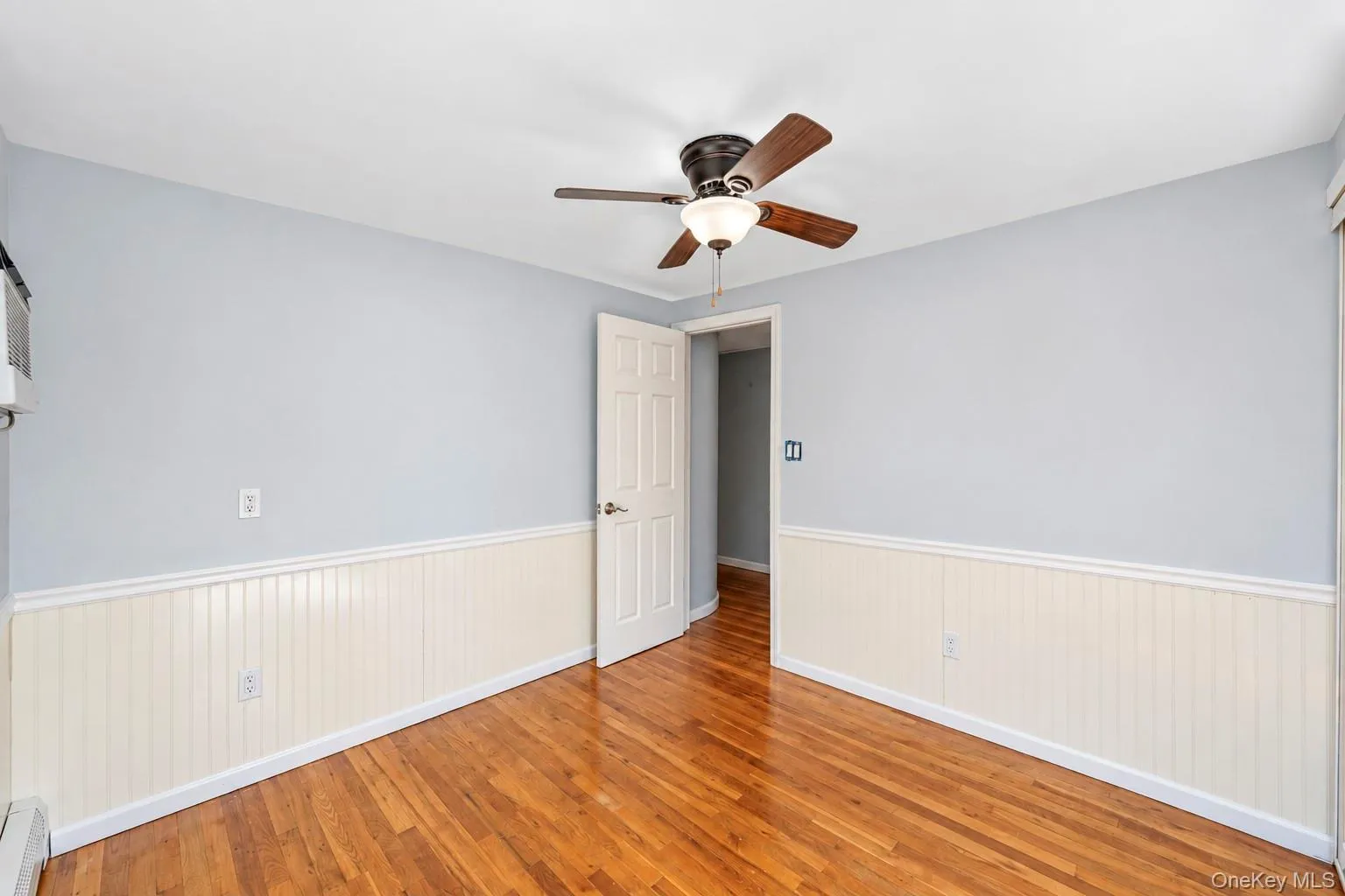 14 Hollingwood Drive, Brookhaven, NY, 5 Bedrooms Bedrooms, 8 Rooms Rooms,2 BathroomsBathrooms,Residential,For Rent,Hollingwood,0,1053828 14 Hollingwood Drive, Brookhaven, NY, 5 Bedrooms Bedrooms, 8 Rooms Rooms,2 BathroomsBathrooms,Residential,For Rent,Hollingwood,0,1053828