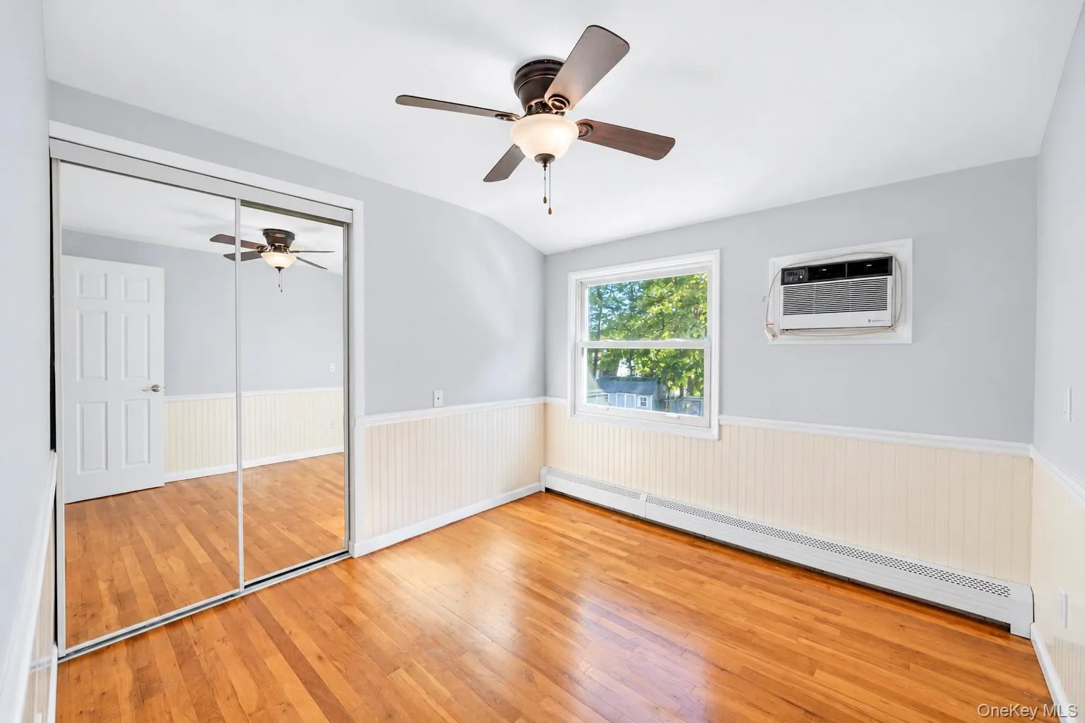 14 Hollingwood Drive, Brookhaven, NY, 5 Bedrooms Bedrooms, 8 Rooms Rooms,2 BathroomsBathrooms,Residential,For Rent,Hollingwood,0,1053828 14 Hollingwood Drive, Brookhaven, NY, 5 Bedrooms Bedrooms, 8 Rooms Rooms,2 BathroomsBathrooms,Residential,For Rent,Hollingwood,0,1053828