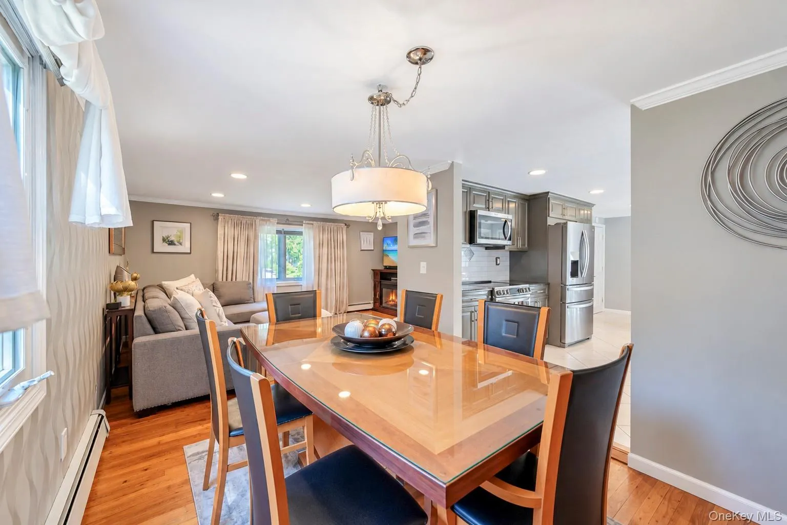 14 Hollingwood Drive, Brookhaven, NY, 5 Bedrooms Bedrooms, 8 Rooms Rooms,2 BathroomsBathrooms,Residential,For Rent,Hollingwood,0,1053828 14 Hollingwood Drive, Brookhaven, NY, 5 Bedrooms Bedrooms, 8 Rooms Rooms,2 BathroomsBathrooms,Residential,For Rent,Hollingwood,0,1053828