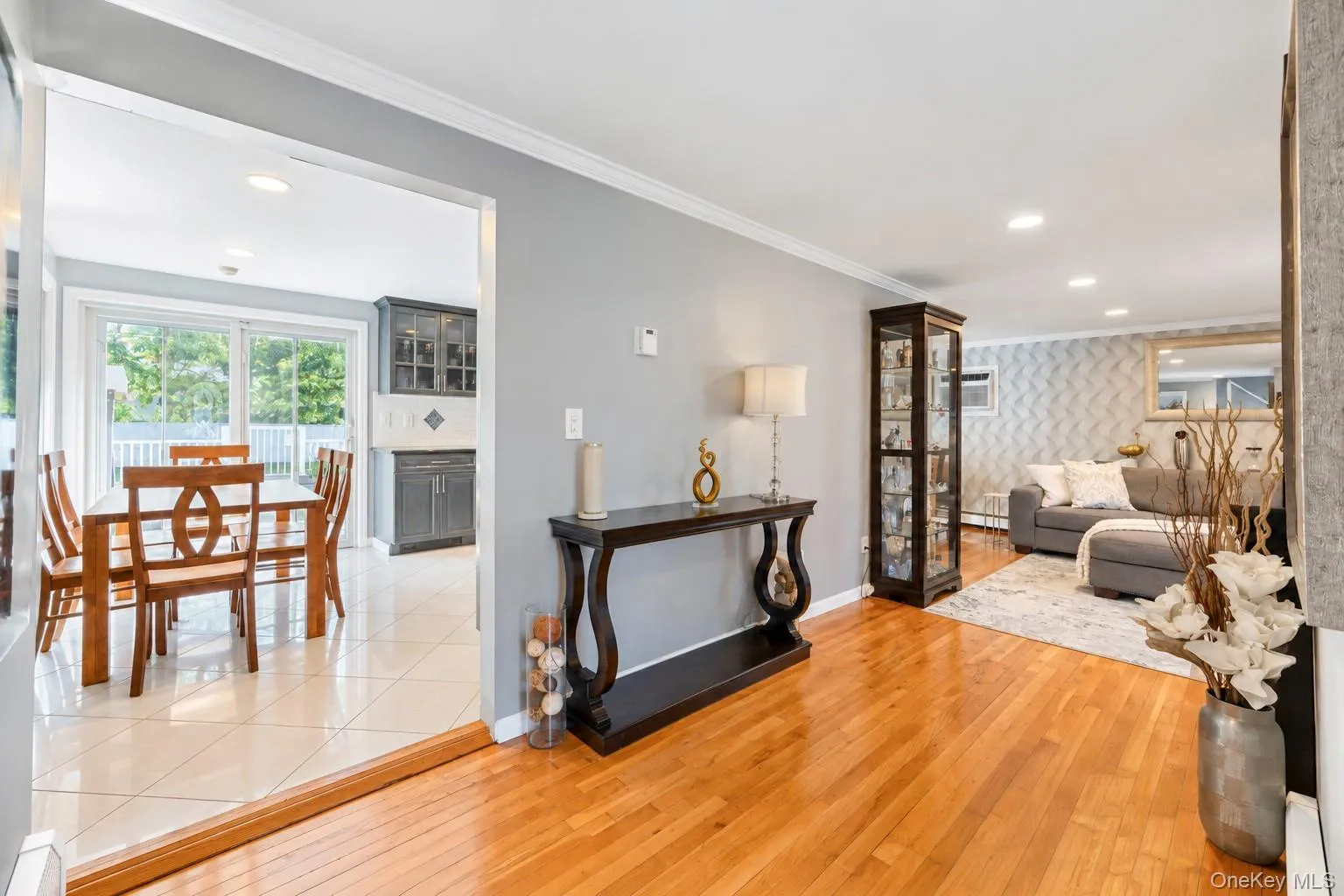 14 Hollingwood Drive, Brookhaven, NY, 5 Bedrooms Bedrooms, 8 Rooms Rooms,2 BathroomsBathrooms,Residential,For Rent,Hollingwood,0,1053828 14 Hollingwood Drive, Brookhaven, NY, 5 Bedrooms Bedrooms, 8 Rooms Rooms,2 BathroomsBathrooms,Residential,For Rent,Hollingwood,0,1053828