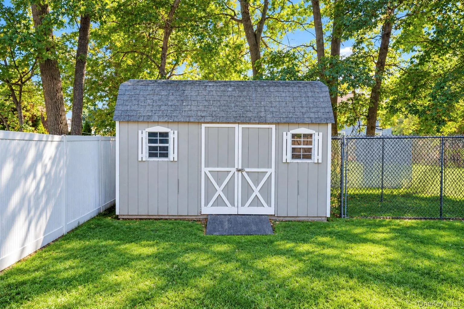 14 Hollingwood Drive, Brookhaven, NY, 5 Bedrooms Bedrooms, 8 Rooms Rooms,2 BathroomsBathrooms,Residential,For Rent,Hollingwood,0,1053828 14 Hollingwood Drive, Brookhaven, NY, 5 Bedrooms Bedrooms, 8 Rooms Rooms,2 BathroomsBathrooms,Residential,For Rent,Hollingwood,0,1053828