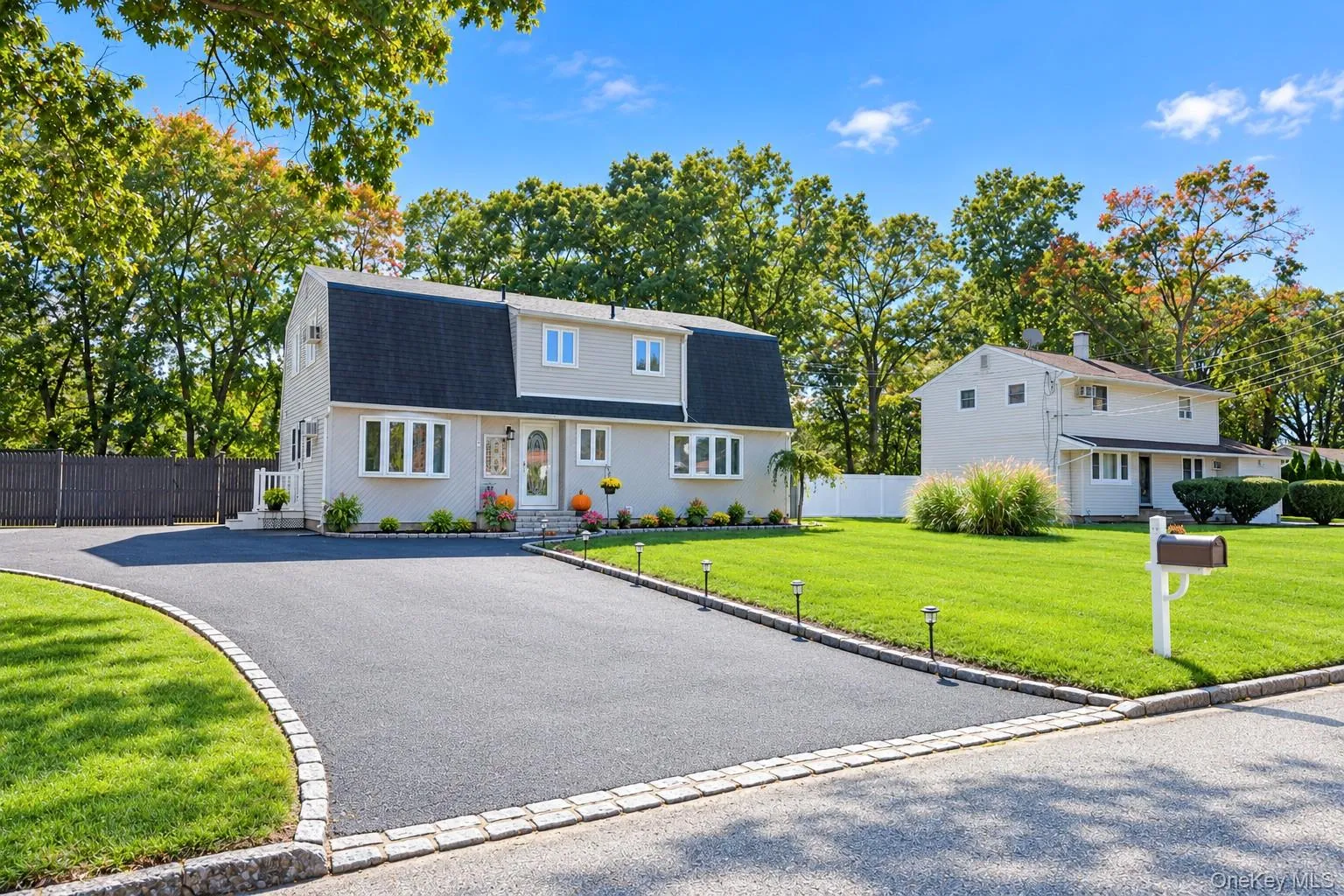 14 Hollingwood Drive, Brookhaven, NY, 5 Bedrooms Bedrooms, 8 Rooms Rooms,2 BathroomsBathrooms,Residential,For Rent,Hollingwood,0,1053828 14 Hollingwood Drive, Brookhaven, NY, 5 Bedrooms Bedrooms, 8 Rooms Rooms,2 BathroomsBathrooms,Residential,For Rent,Hollingwood,0,1053828