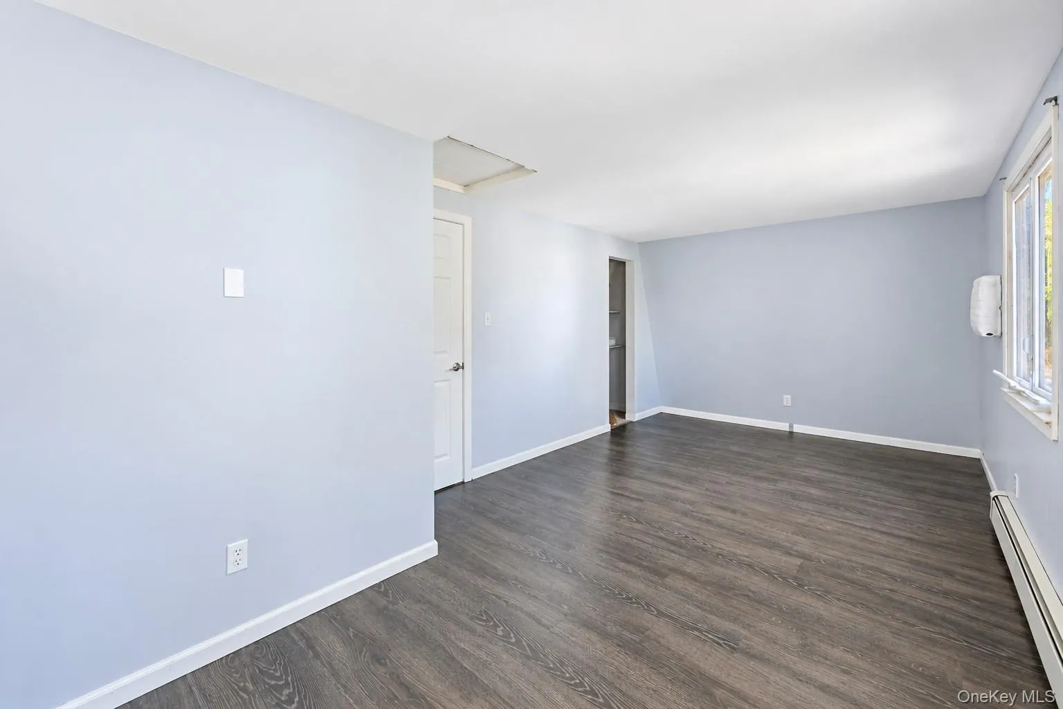 14 Hollingwood Drive, Brookhaven, NY, 5 Bedrooms Bedrooms, 8 Rooms Rooms,2 BathroomsBathrooms,Residential,For Rent,Hollingwood,0,1053828 14 Hollingwood Drive, Brookhaven, NY, 5 Bedrooms Bedrooms, 8 Rooms Rooms,2 BathroomsBathrooms,Residential,For Rent,Hollingwood,0,1053828