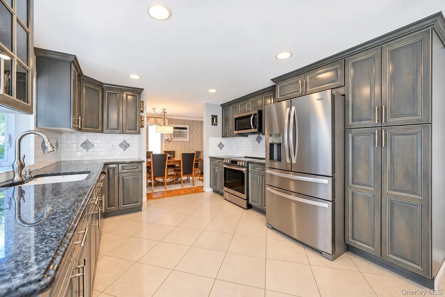 14 Hollingwood Drive, Brookhaven, NY, 5 Bedrooms Bedrooms, 8 Rooms Rooms,2 BathroomsBathrooms,Residential,For Rent,Hollingwood,0,1053828 14 Hollingwood Drive, Brookhaven, NY, 5 Bedrooms Bedrooms, 8 Rooms Rooms,2 BathroomsBathrooms,Residential,For Rent,Hollingwood,0,1053828