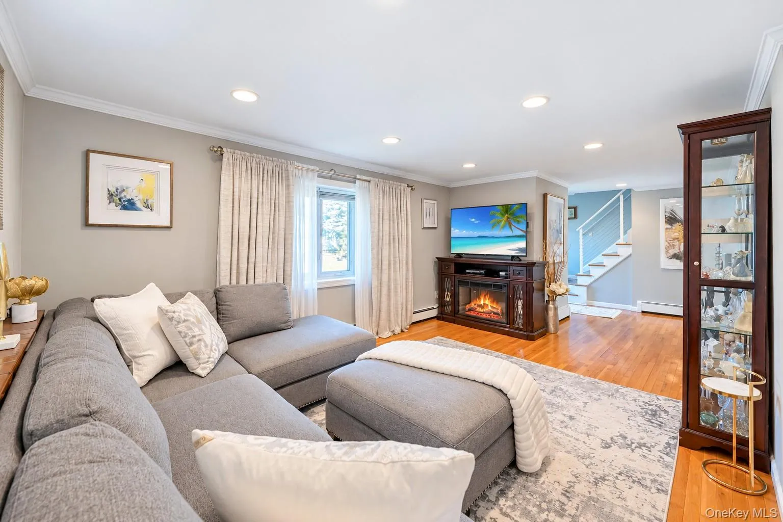 14 Hollingwood Drive, Brookhaven, NY, 5 Bedrooms Bedrooms, 8 Rooms Rooms,2 BathroomsBathrooms,Residential,For Rent,Hollingwood,0,1053828 14 Hollingwood Drive, Brookhaven, NY, 5 Bedrooms Bedrooms, 8 Rooms Rooms,2 BathroomsBathrooms,Residential,For Rent,Hollingwood,0,1053828