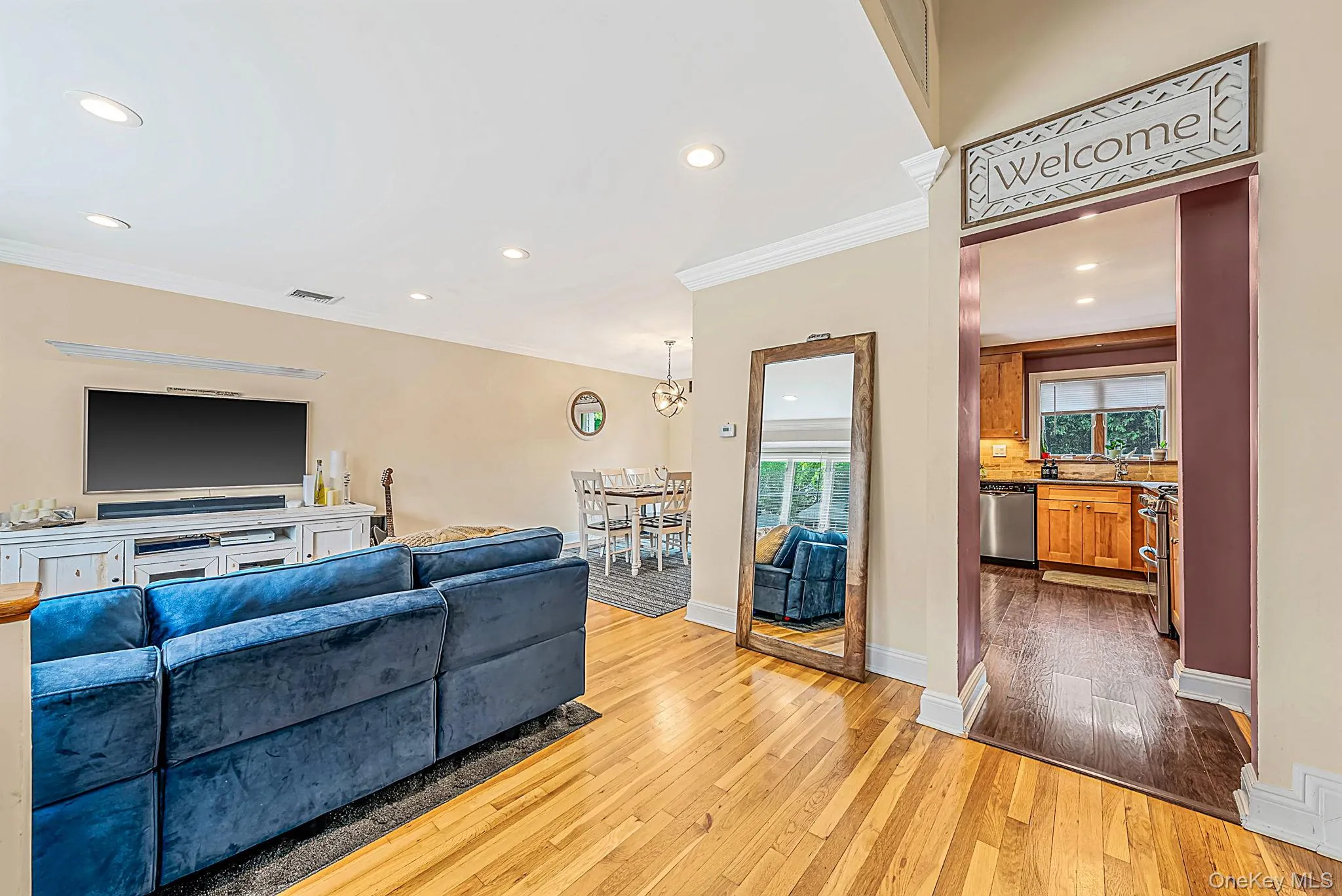 17 Marlowe Place, Huntington, NY, 3 Bedrooms Bedrooms, 8 Rooms Rooms,2 BathroomsBathrooms,Residential,For Rent,Marlowe,0,1053829 17 Marlowe Place, Huntington, NY, 3 Bedrooms Bedrooms, 8 Rooms Rooms,2 BathroomsBathrooms,Residential,For Rent,Marlowe,0,1053829