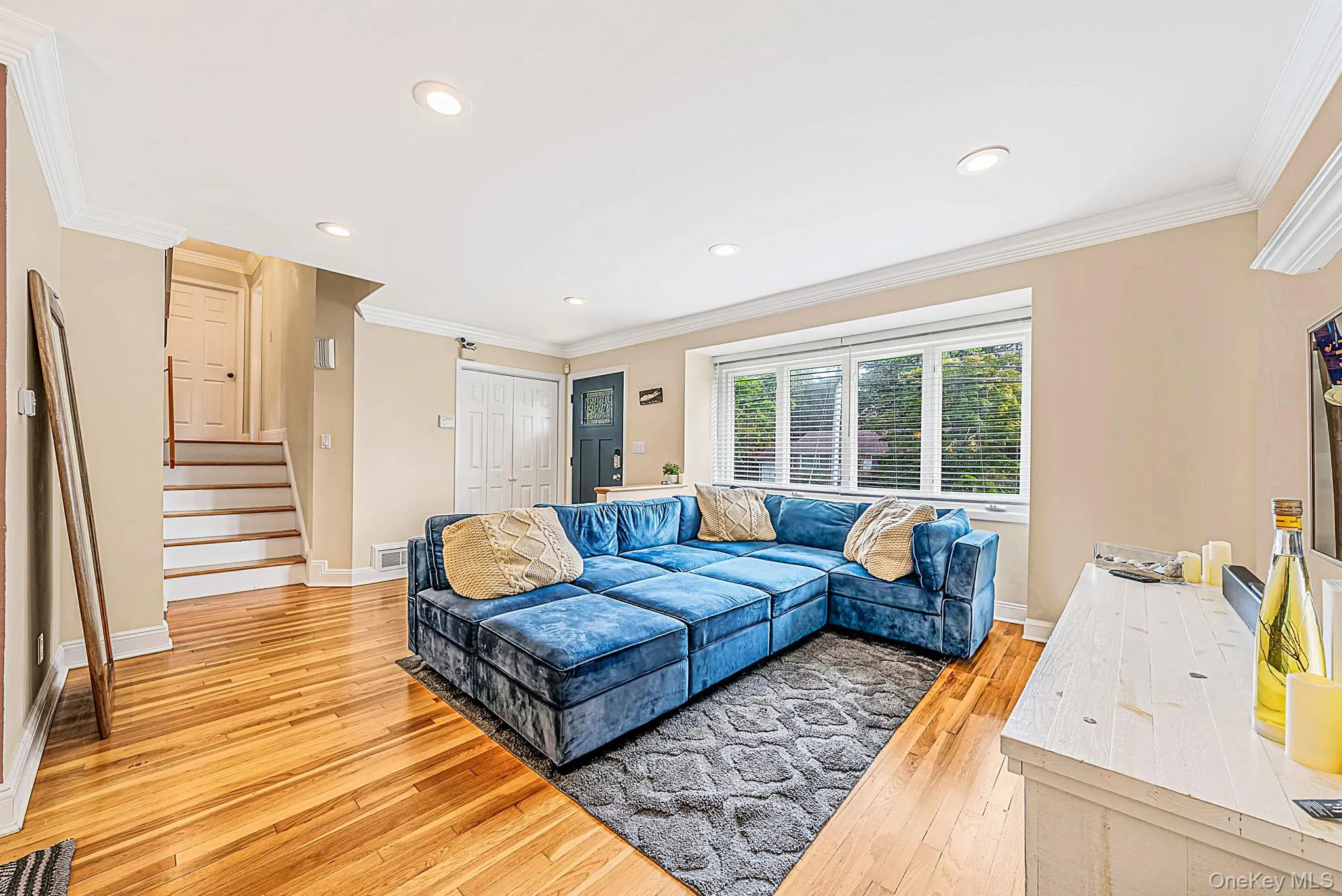 17 Marlowe Place, Huntington, NY, 3 Bedrooms Bedrooms, 8 Rooms Rooms,2 BathroomsBathrooms,Residential,For Rent,Marlowe,0,1053829 17 Marlowe Place, Huntington, NY, 3 Bedrooms Bedrooms, 8 Rooms Rooms,2 BathroomsBathrooms,Residential,For Rent,Marlowe,0,1053829