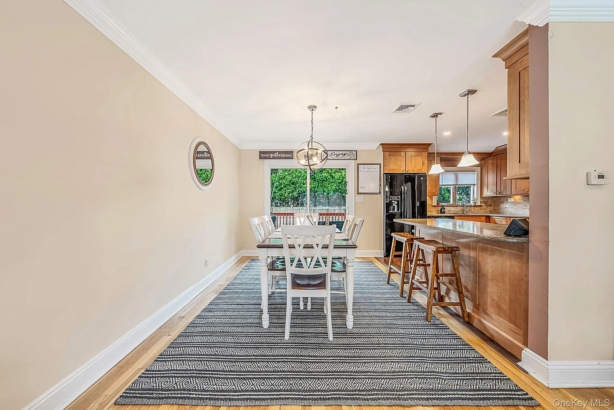 17 Marlowe Place, Huntington, NY, 3 Bedrooms Bedrooms, 8 Rooms Rooms,2 BathroomsBathrooms,Residential,For Rent,Marlowe,0,1053829 17 Marlowe Place, Huntington, NY, 3 Bedrooms Bedrooms, 8 Rooms Rooms,2 BathroomsBathrooms,Residential,For Rent,Marlowe,0,1053829