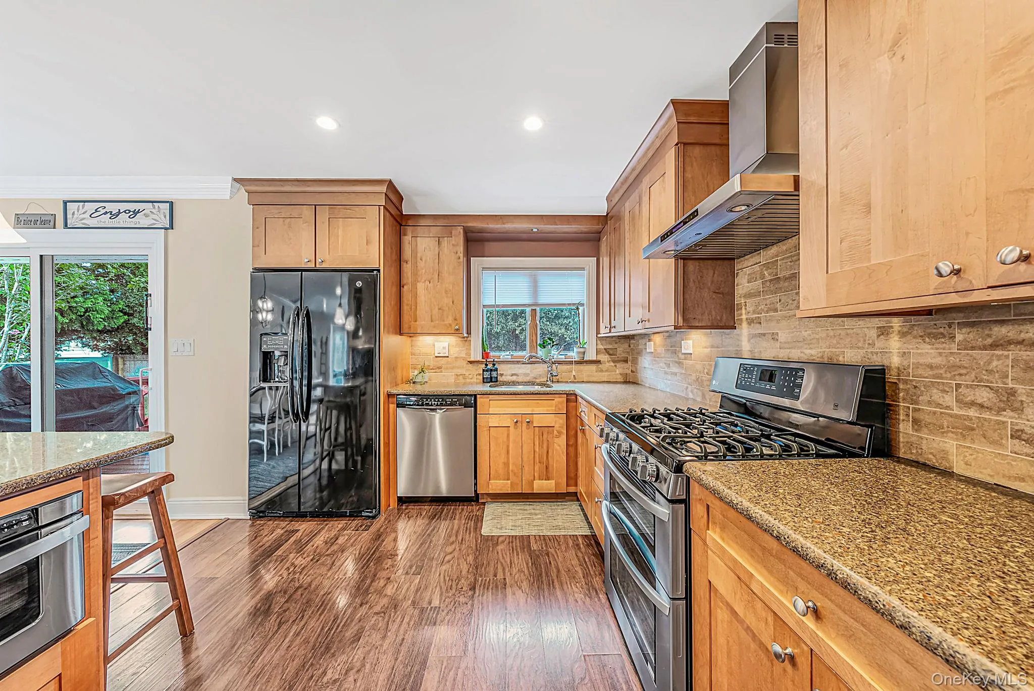 17 Marlowe Place, Huntington, NY, 3 Bedrooms Bedrooms, 8 Rooms Rooms,2 BathroomsBathrooms,Residential,For Rent,Marlowe,0,1053829 17 Marlowe Place, Huntington, NY, 3 Bedrooms Bedrooms, 8 Rooms Rooms,2 BathroomsBathrooms,Residential,For Rent,Marlowe,0,1053829