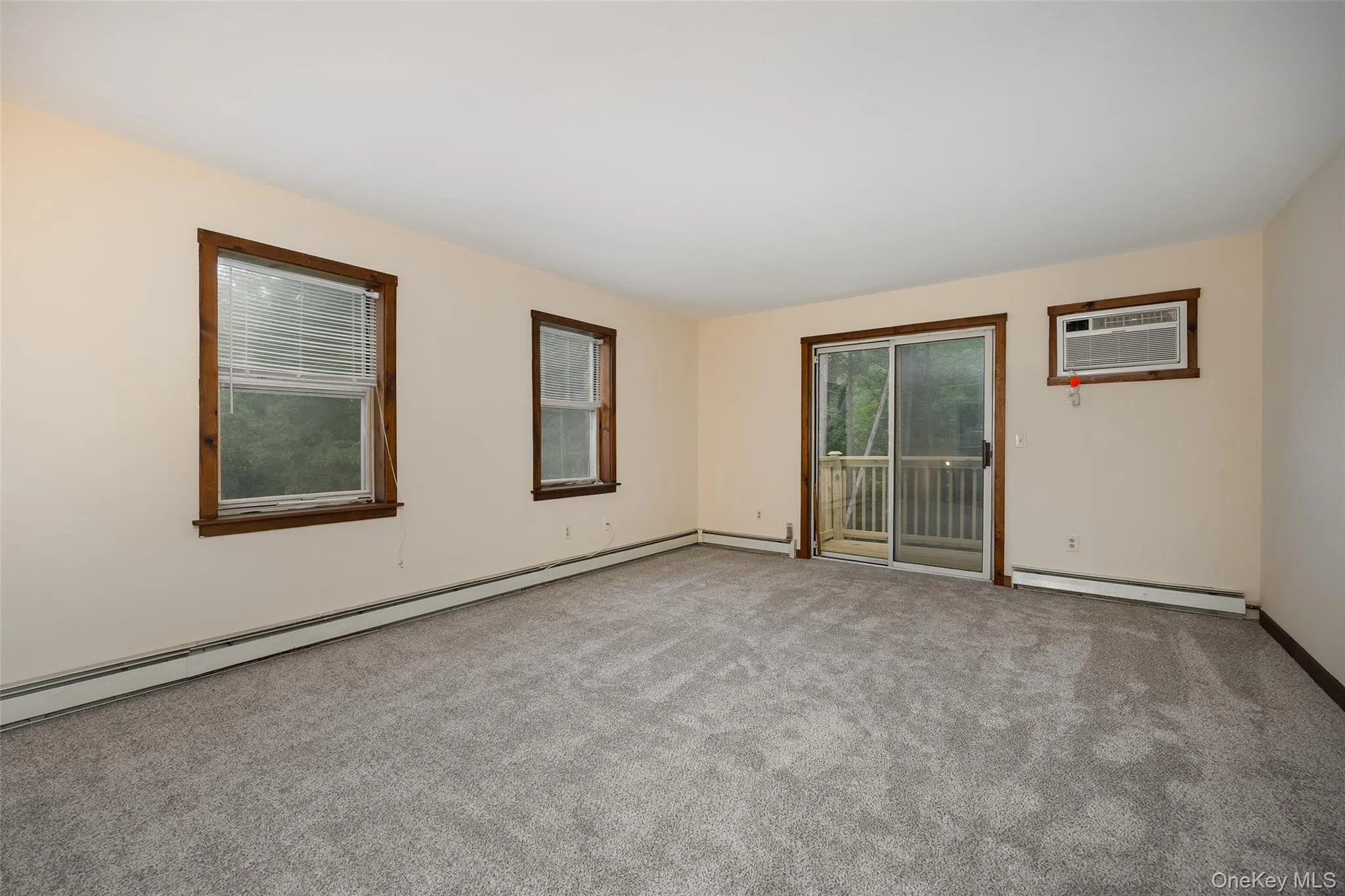 58 Mill, Hyde Park, NY, 1 Bedroom Bedrooms, 4 Room Rooms,1 BathroomBathrooms,Residential Lease,For Rent,Mill,0,1053831 58 Mill, Hyde Park, NY, 1 Bedroom Bedrooms, 4 Room Rooms,1 BathroomBathrooms,Residential Lease,For Rent,Mill,0,1053831