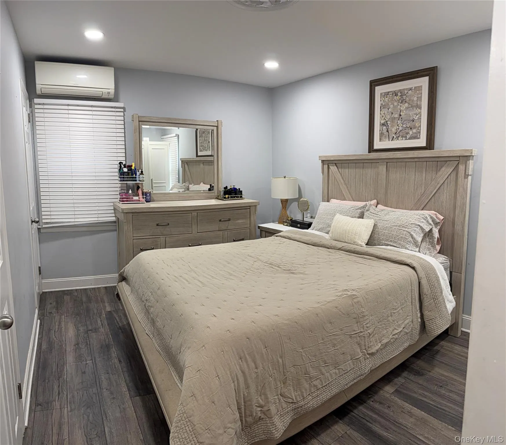 279 King Street, Hempstead, NY, 2 Bedrooms Bedrooms, 5 Rooms Rooms,1 BathroomBathrooms,Residential,For Rent,King,0,1053832 279 King Street, Hempstead, NY, 2 Bedrooms Bedrooms, 5 Rooms Rooms,1 BathroomBathrooms,Residential,For Rent,King,0,1053832