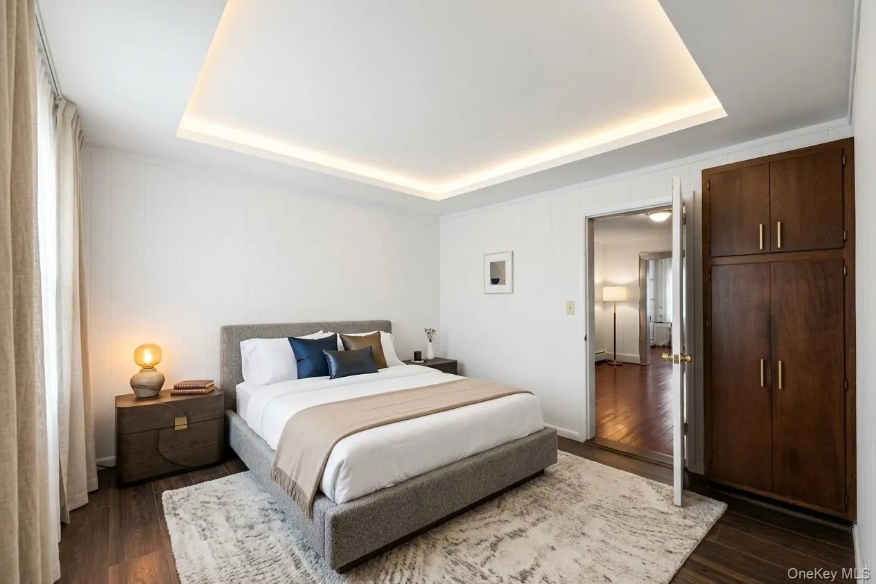 195-12 Mc Laughlin Avenue, New York, NY, 4 Bedrooms Bedrooms, 12 Rooms Rooms,2 BathroomsBathrooms,Residential,For Rent,Mc Laughlin,0,1053835 195-12 Mc Laughlin Avenue, New York, NY, 4 Bedrooms Bedrooms, 12 Rooms Rooms,2 BathroomsBathrooms,Residential,For Rent,Mc Laughlin,0,1053835