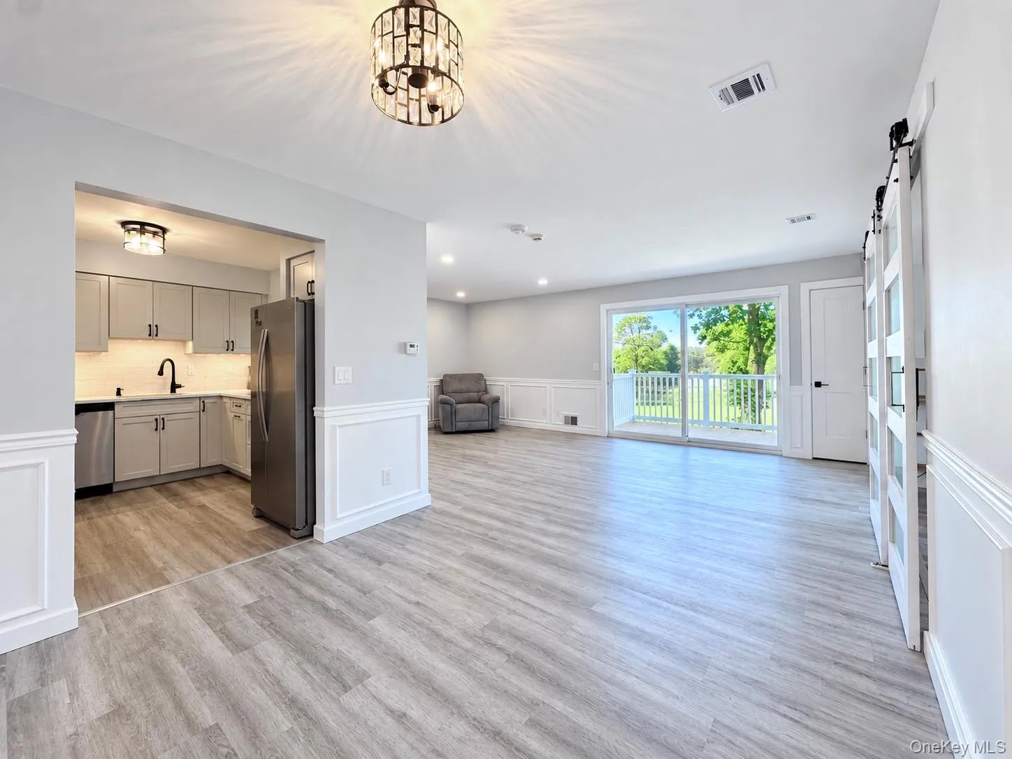 162 Cambridge Drive, Babylon, NY, 2 Bedrooms Bedrooms, 5 Rooms Rooms,1 BathroomBathrooms,Residential,For Rent,Cambridge,0,1053844 162 Cambridge Drive, Babylon, NY, 2 Bedrooms Bedrooms, 5 Rooms Rooms,1 BathroomBathrooms,Residential,For Rent,Cambridge,0,1053844