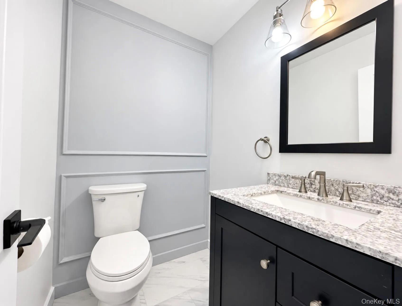 162 Cambridge Drive, Babylon, NY, 2 Bedrooms Bedrooms, 5 Rooms Rooms,1 BathroomBathrooms,Residential,For Rent,Cambridge,0,1053844 162 Cambridge Drive, Babylon, NY, 2 Bedrooms Bedrooms, 5 Rooms Rooms,1 BathroomBathrooms,Residential,For Rent,Cambridge,0,1053844