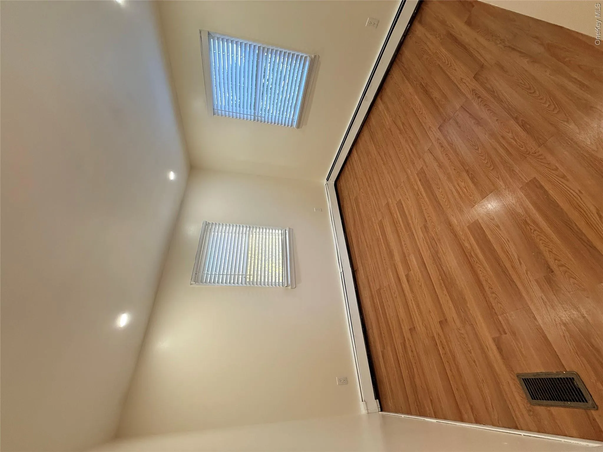 305 Nevada Street, Babylon, NY, 4 Bedrooms Bedrooms, 7 Rooms Rooms,2 BathroomsBathrooms,Residential Lease,For Rent,Nevada,0,1053846 305 Nevada Street, Babylon, NY, 4 Bedrooms Bedrooms, 7 Rooms Rooms,2 BathroomsBathrooms,Residential Lease,For Rent,Nevada,0,1053846