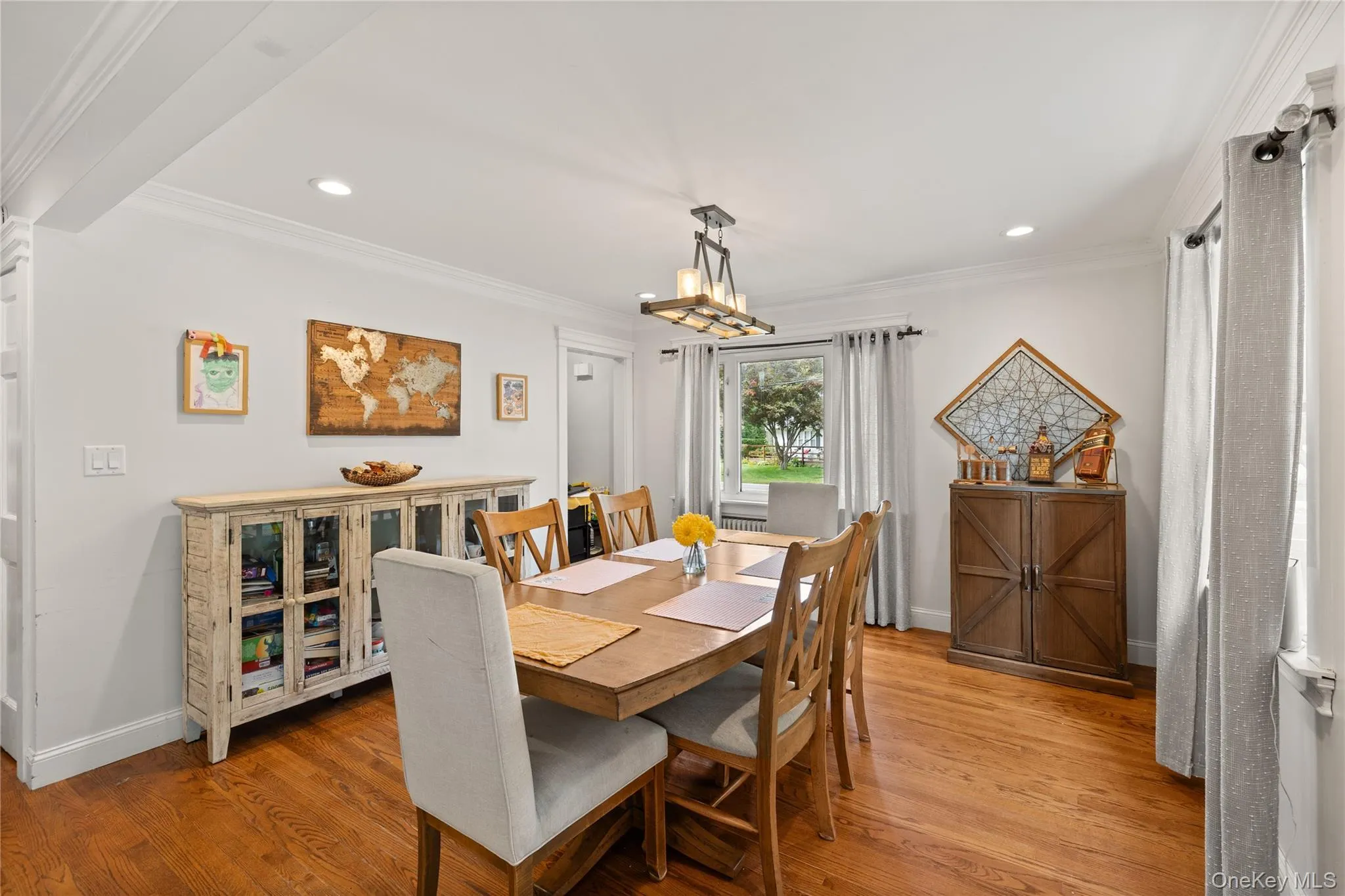 38 Muncey Road, Islip, NY, 3 Bedrooms Bedrooms, 7 Rooms Rooms,3 BathroomsBathrooms,Residential,For Rent,Muncey,0,1053850 38 Muncey Road, Islip, NY, 3 Bedrooms Bedrooms, 7 Rooms Rooms,3 BathroomsBathrooms,Residential,For Rent,Muncey,0,1053850