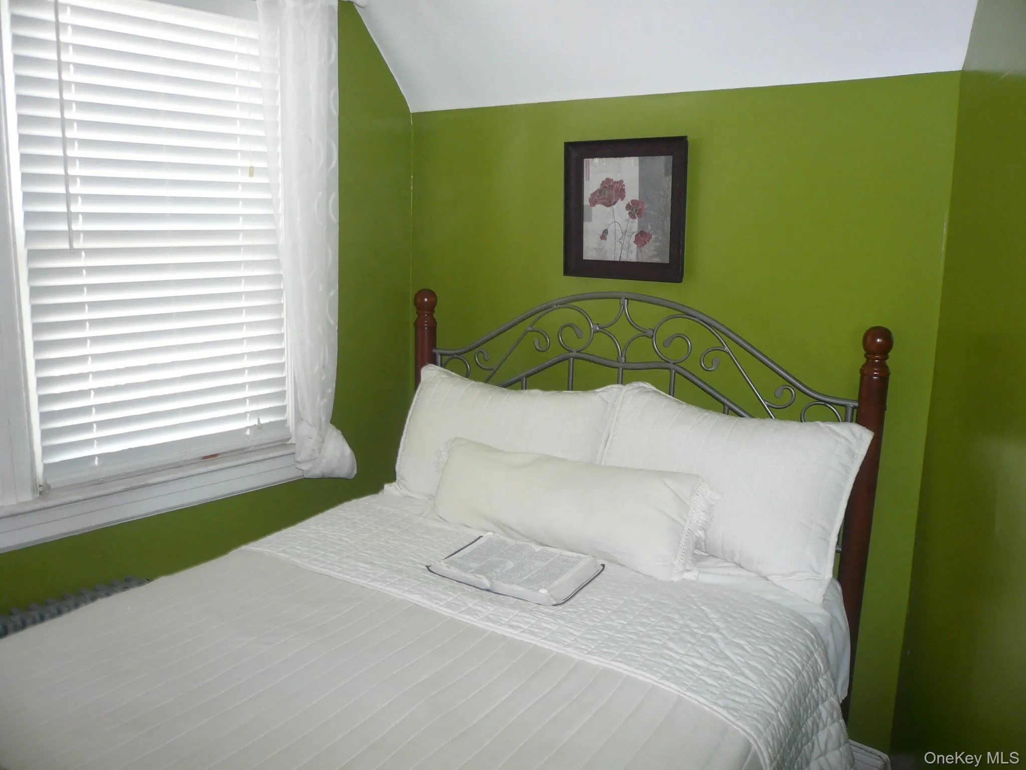 16932 144th Road, New York, NY, 4 Bedrooms Bedrooms, 8 Rooms Rooms,2 BathroomsBathrooms,Residential Lease,For Rent,144th,0,1053854 16932 144th Road, New York, NY, 4 Bedrooms Bedrooms, 8 Rooms Rooms,2 BathroomsBathrooms,Residential Lease,For Rent,144th,0,1053854
