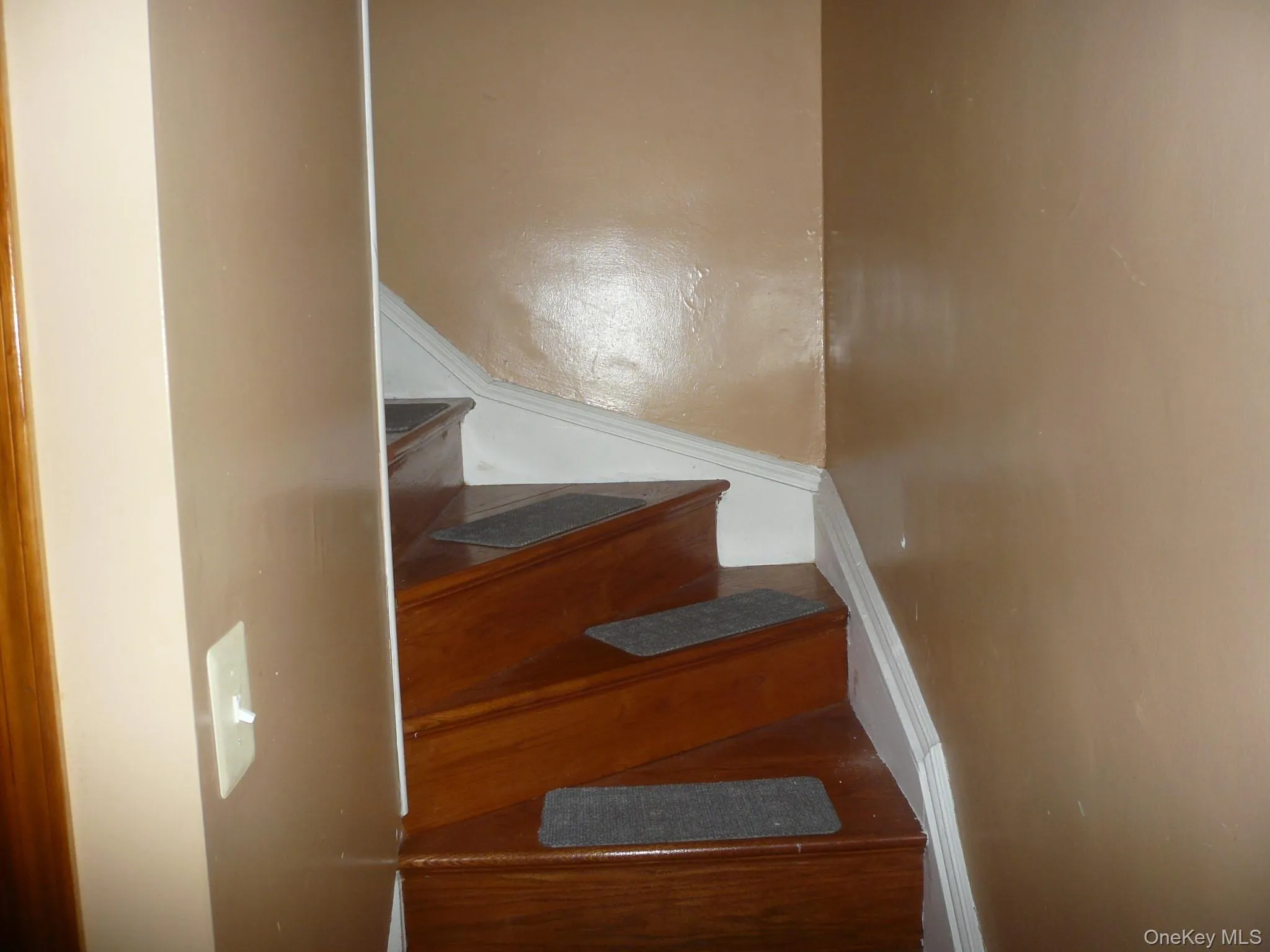 16932 144th Road, New York, NY, 4 Bedrooms Bedrooms, 8 Rooms Rooms,2 BathroomsBathrooms,Residential Lease,For Rent,144th,0,1053854 16932 144th Road, New York, NY, 4 Bedrooms Bedrooms, 8 Rooms Rooms,2 BathroomsBathrooms,Residential Lease,For Rent,144th,0,1053854