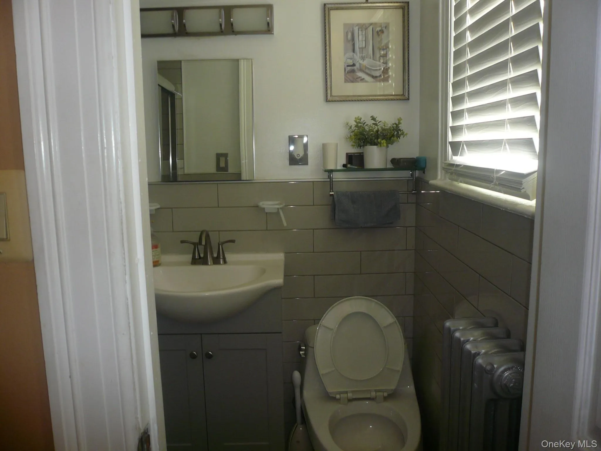 16932 144th Road, New York, NY, 4 Bedrooms Bedrooms, 8 Rooms Rooms,2 BathroomsBathrooms,Residential Lease,For Rent,144th,0,1053854 16932 144th Road, New York, NY, 4 Bedrooms Bedrooms, 8 Rooms Rooms,2 BathroomsBathrooms,Residential Lease,For Rent,144th,0,1053854