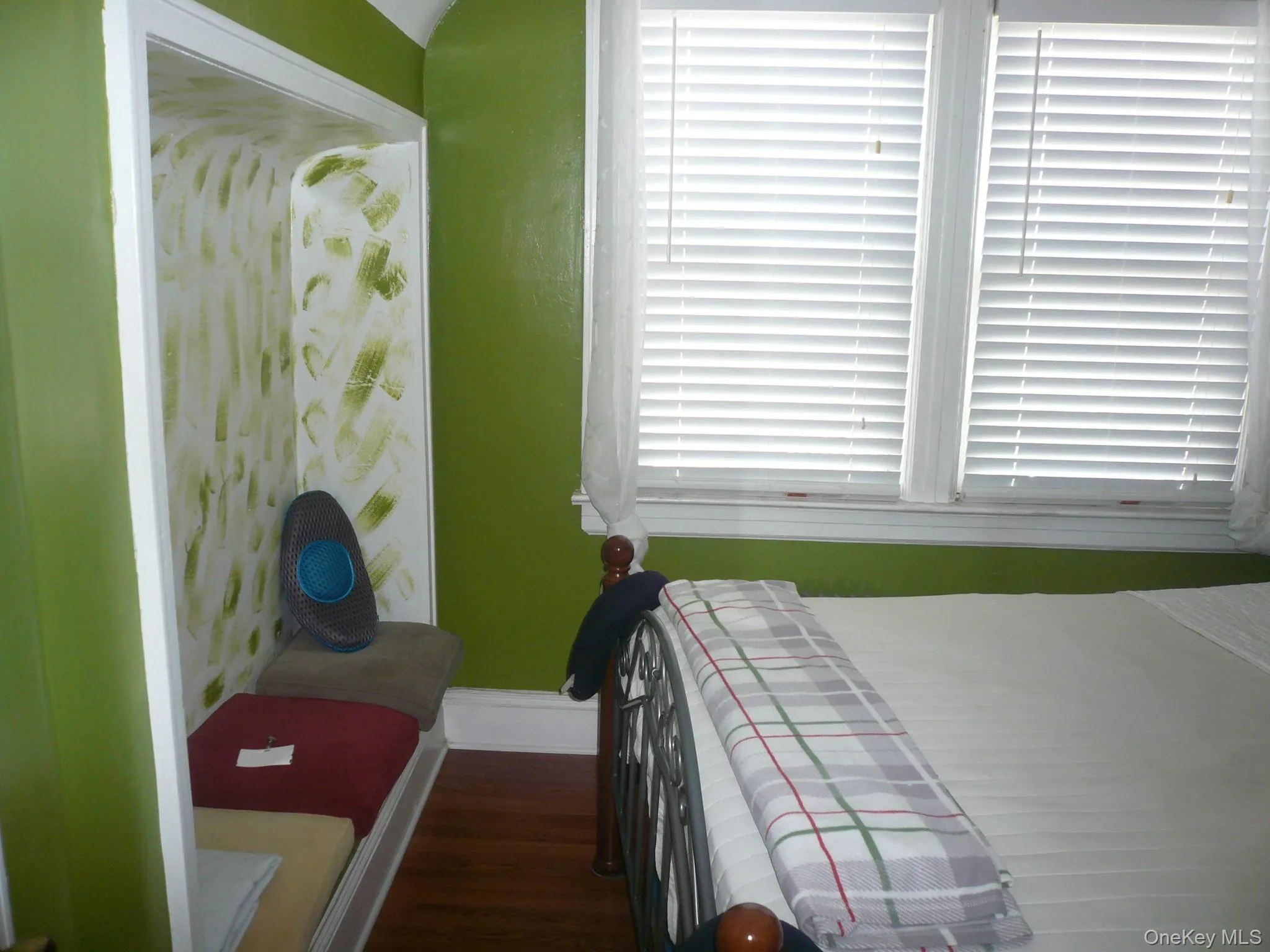 16932 144th Road, New York, NY, 4 Bedrooms Bedrooms, 8 Rooms Rooms,2 BathroomsBathrooms,Residential Lease,For Rent,144th,0,1053854 16932 144th Road, New York, NY, 4 Bedrooms Bedrooms, 8 Rooms Rooms,2 BathroomsBathrooms,Residential Lease,For Rent,144th,0,1053854